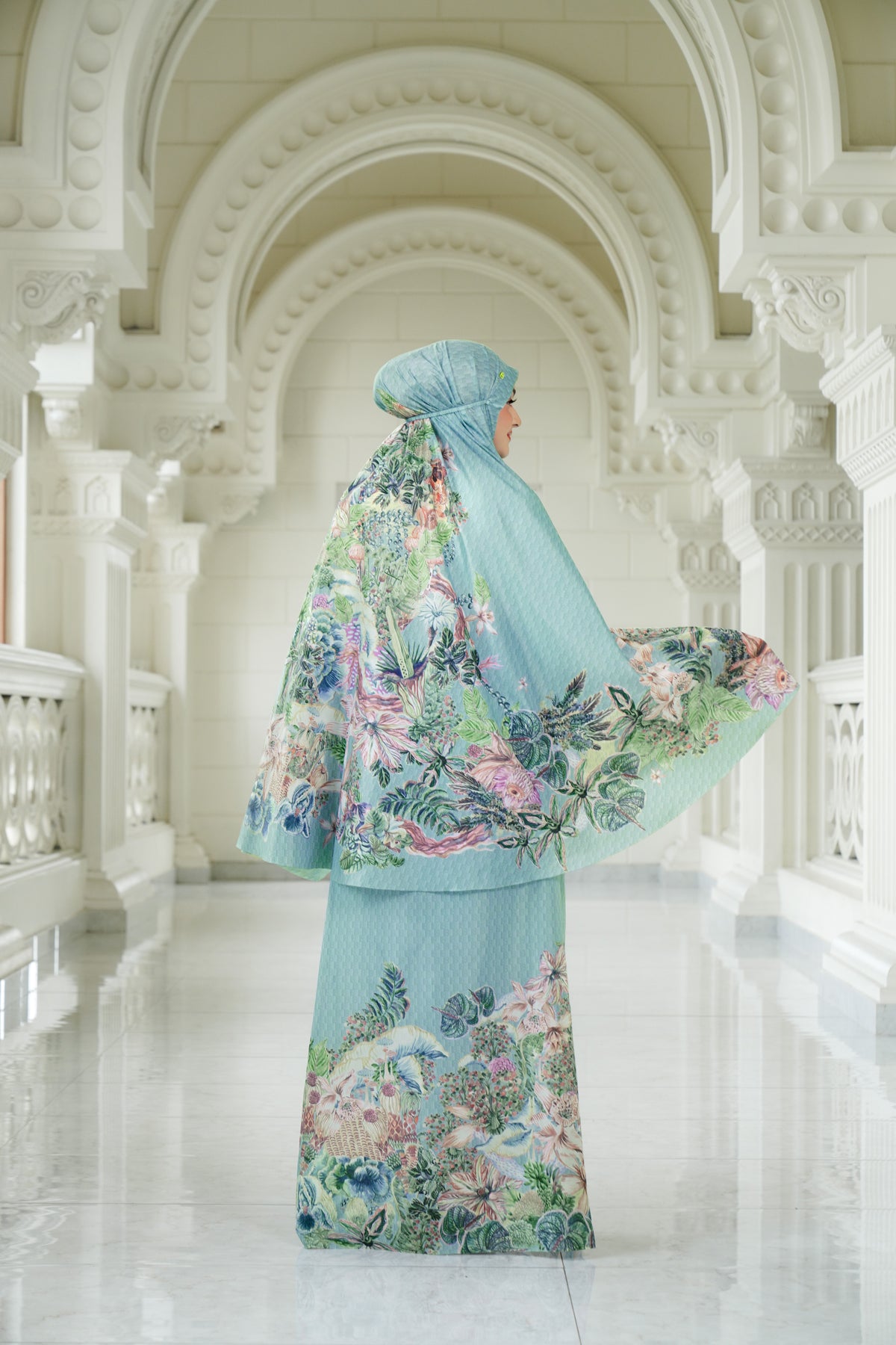 Forestis Capsule Prayer Robe - Aquamarine