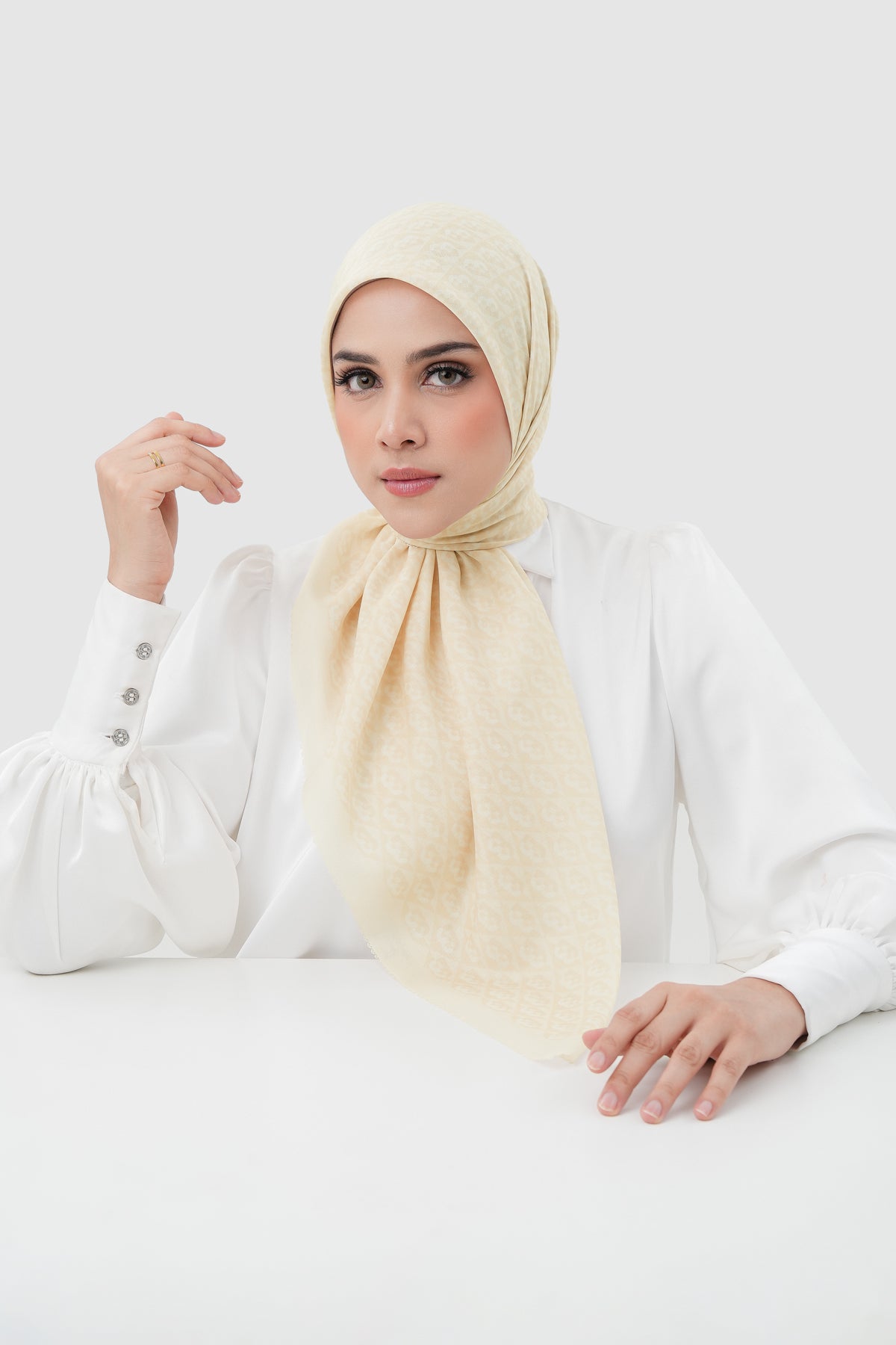 Prism Voile Square - Lemon Drizzle