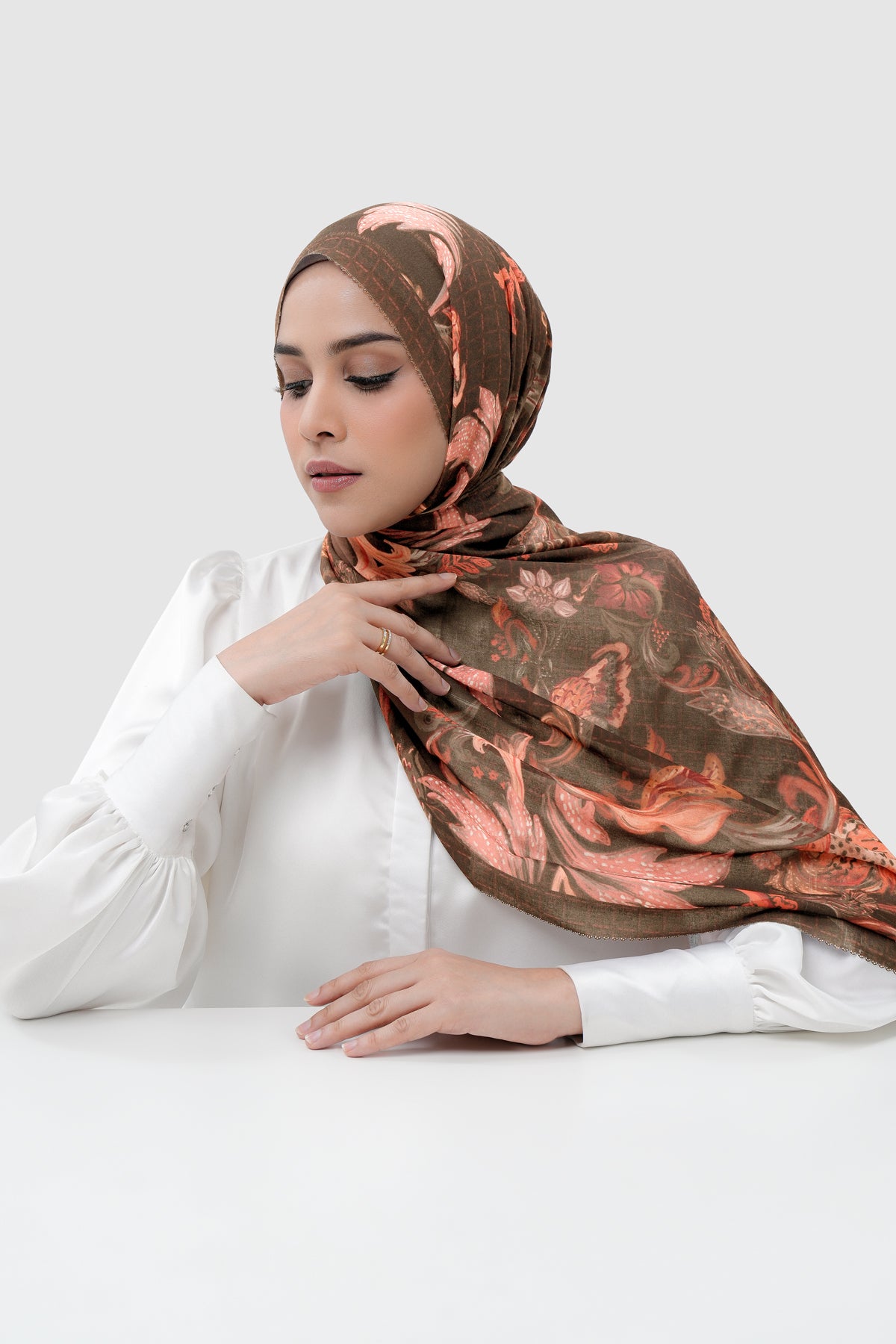 Autograph 3.0 Voile Shawl - Pottery