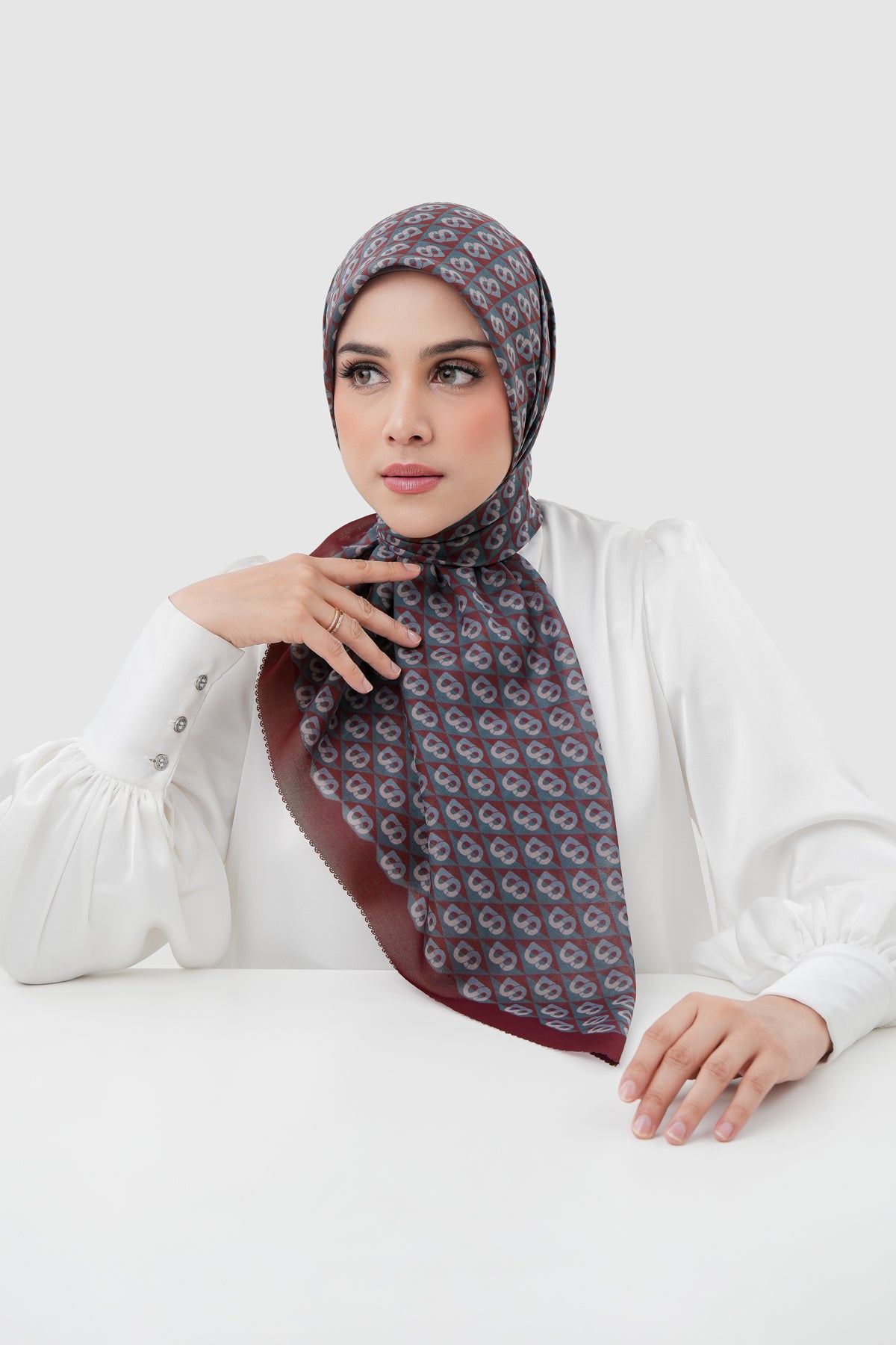 Prism Voile Square - Red Velvet