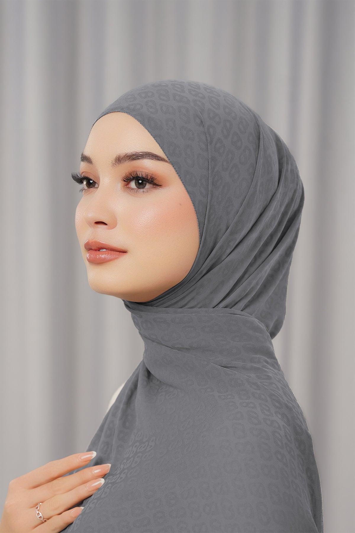 Georgette Tapis Shawl - Charcoal Grey