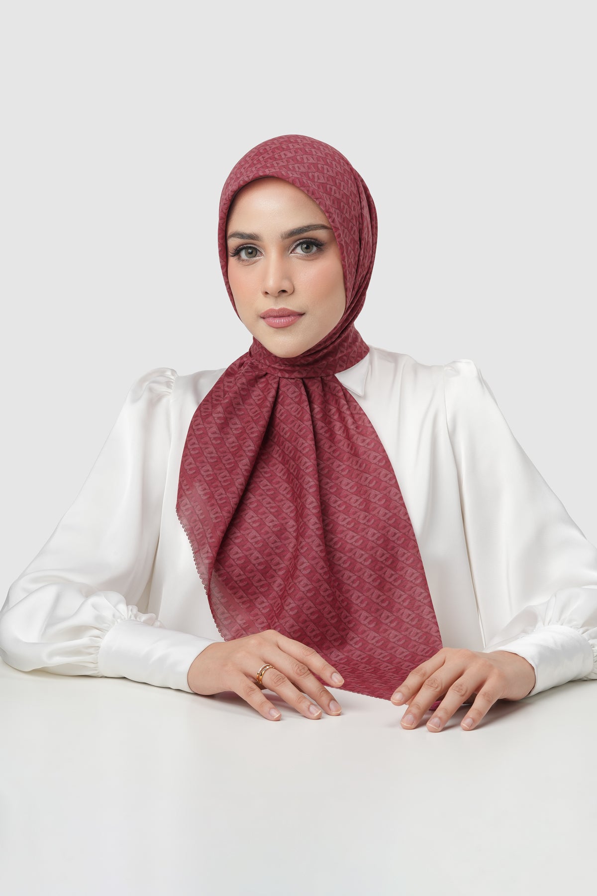 Interlock Voile Square - Cherry
