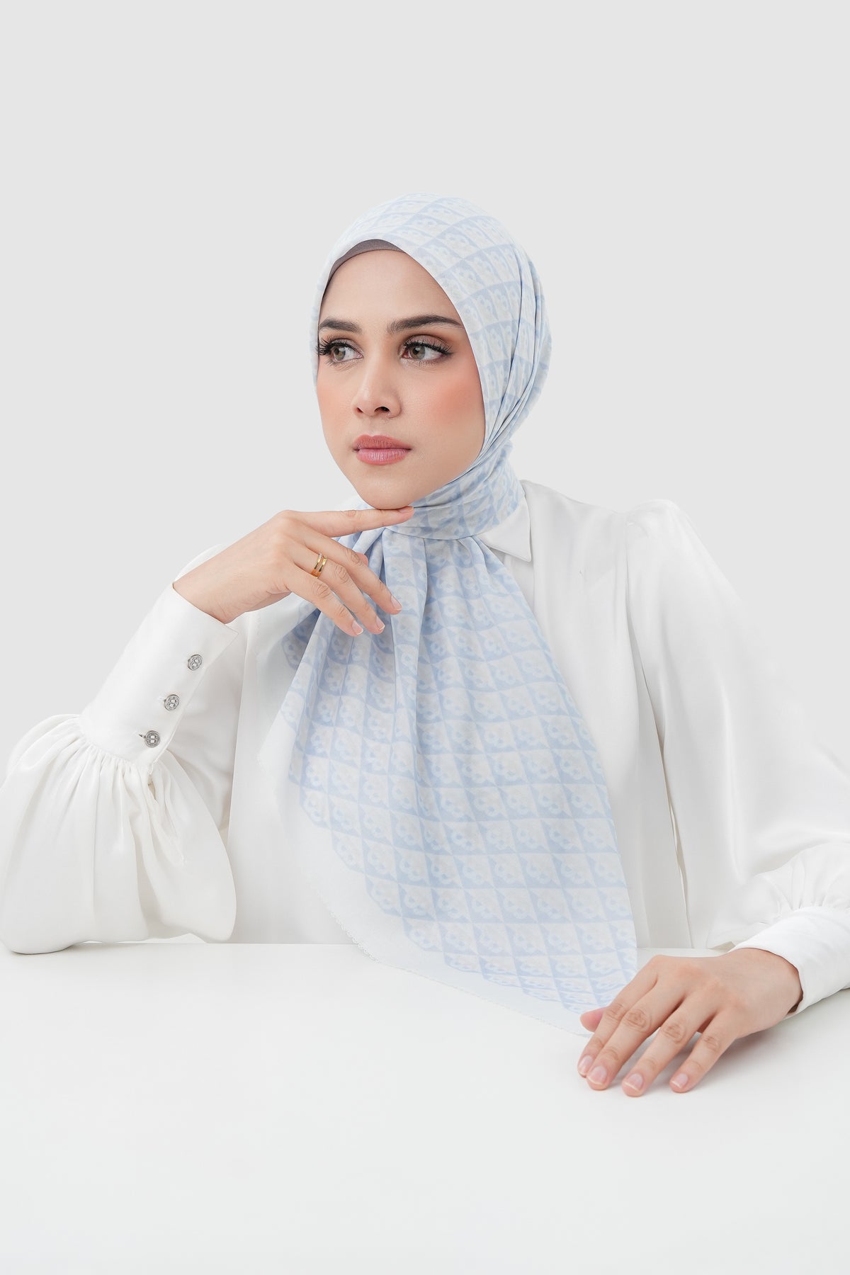 Prism Voile Square - Macaroon