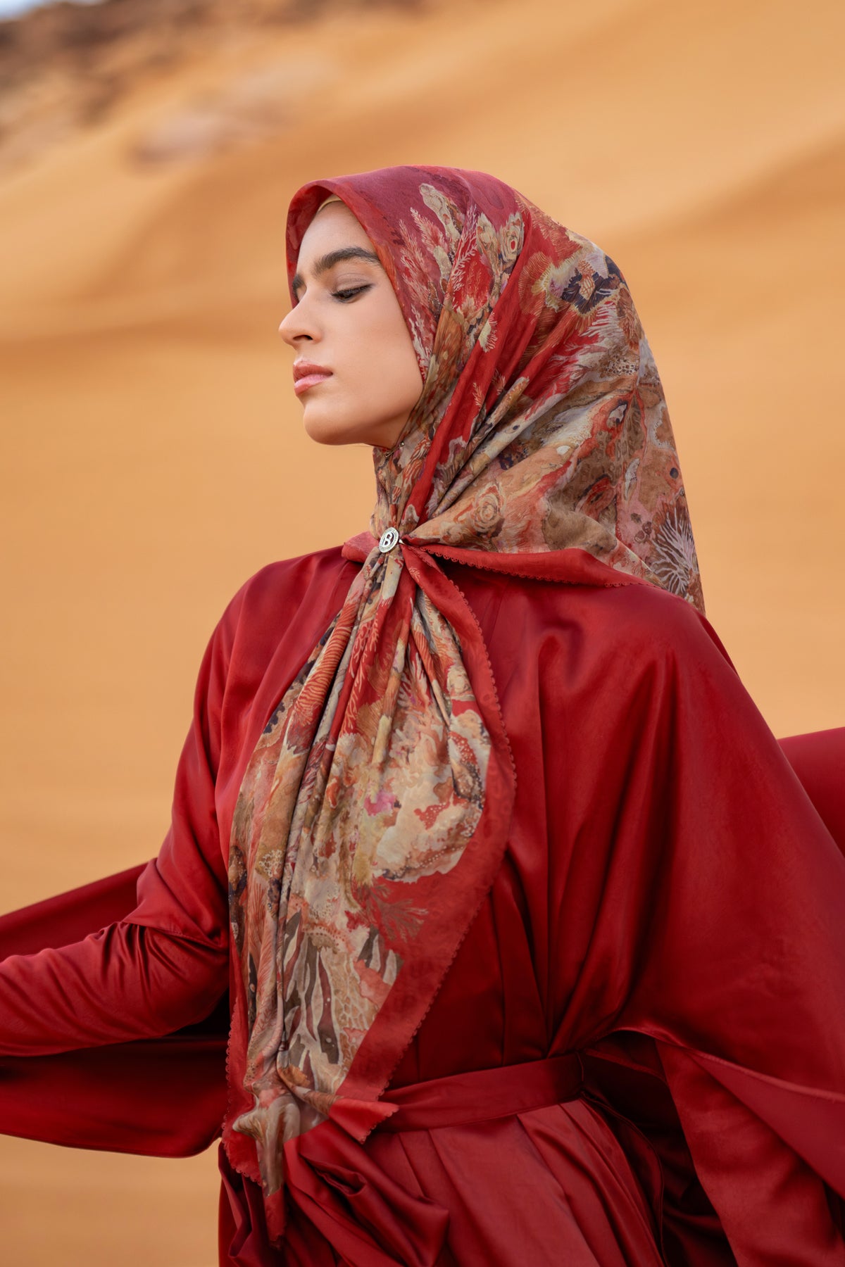 Dune Jacquard Voile Square - Crimson