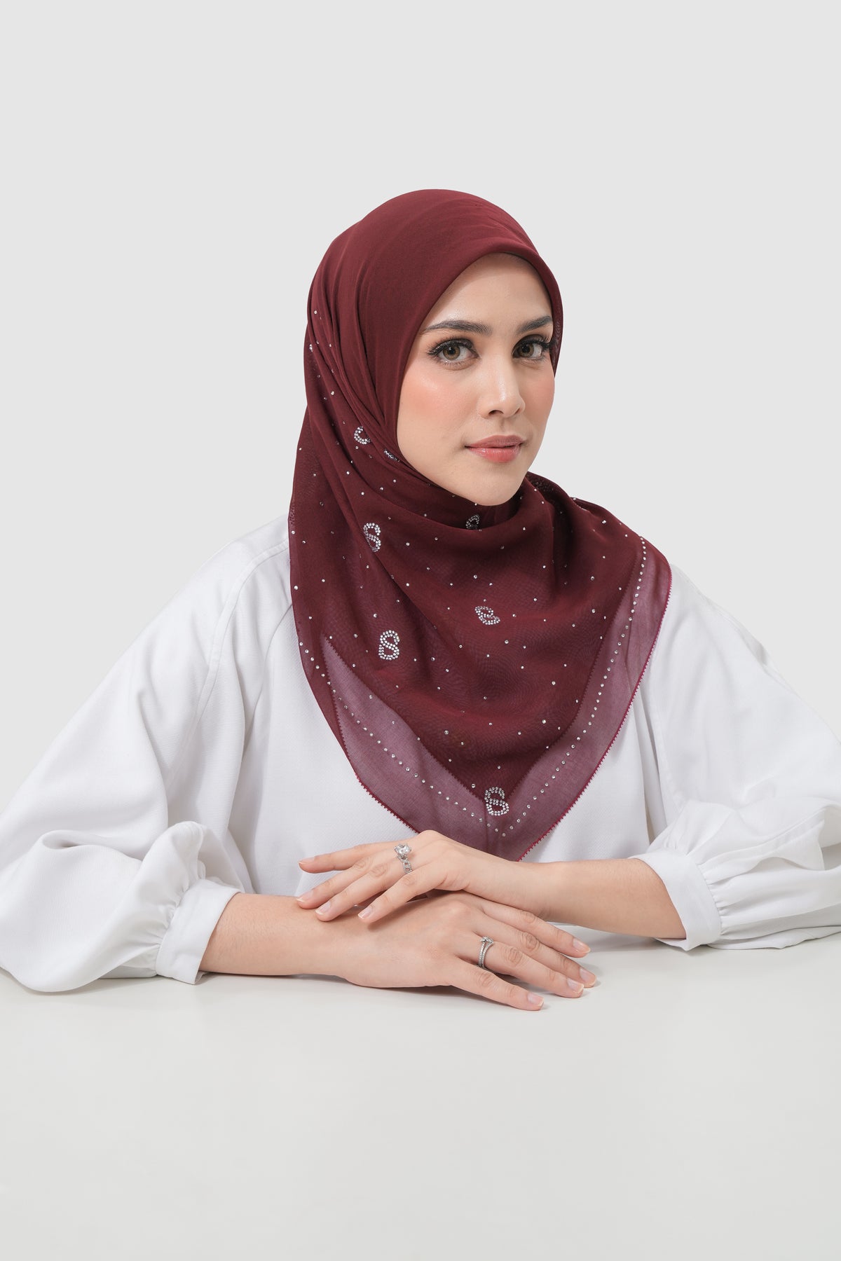 Everyday Glam Scarf - Maroon