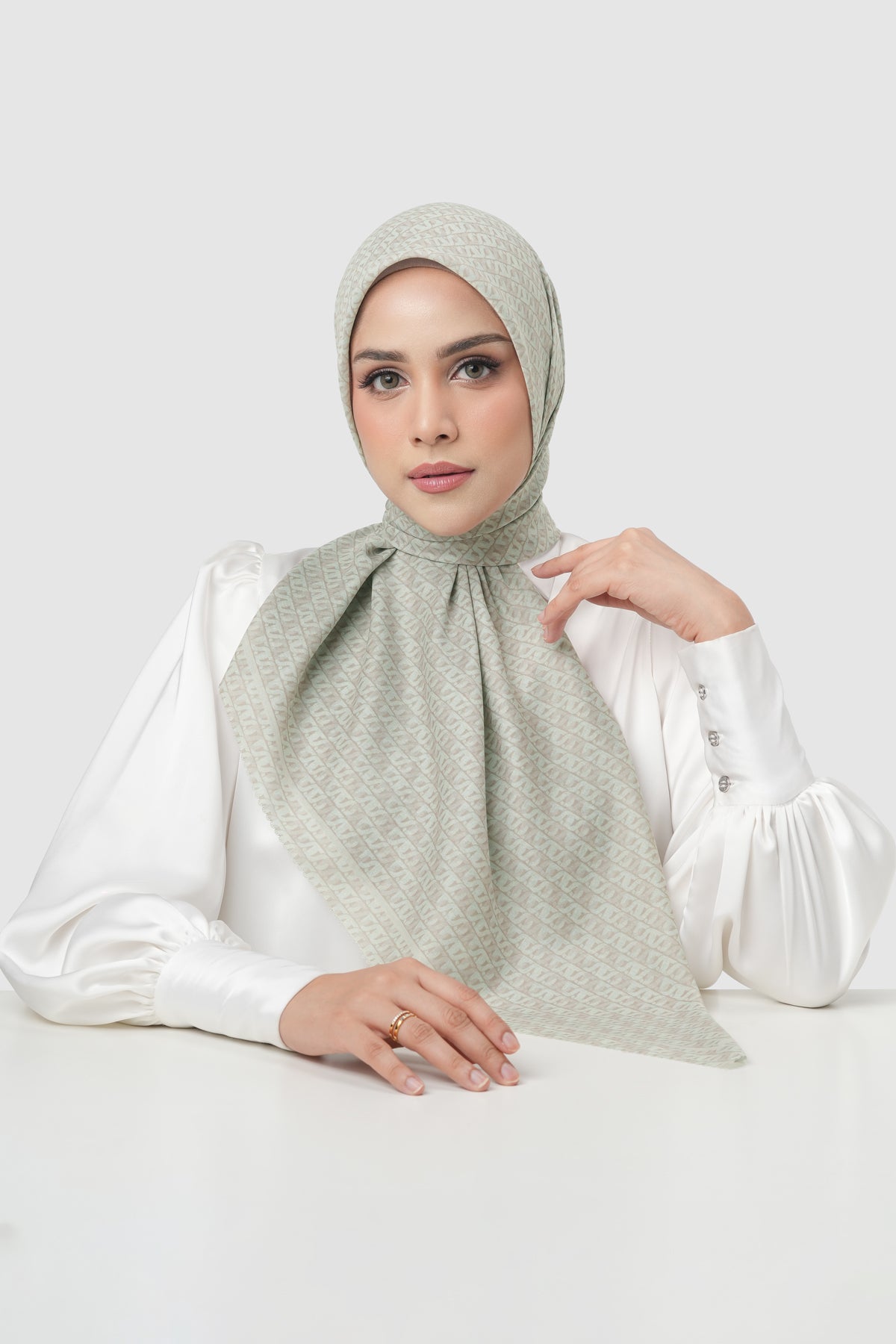 Interlock Voile Square - Cocoon