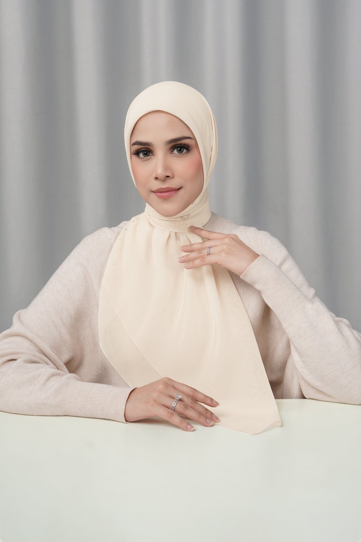 Everyday Glam Scarf - Vanilla