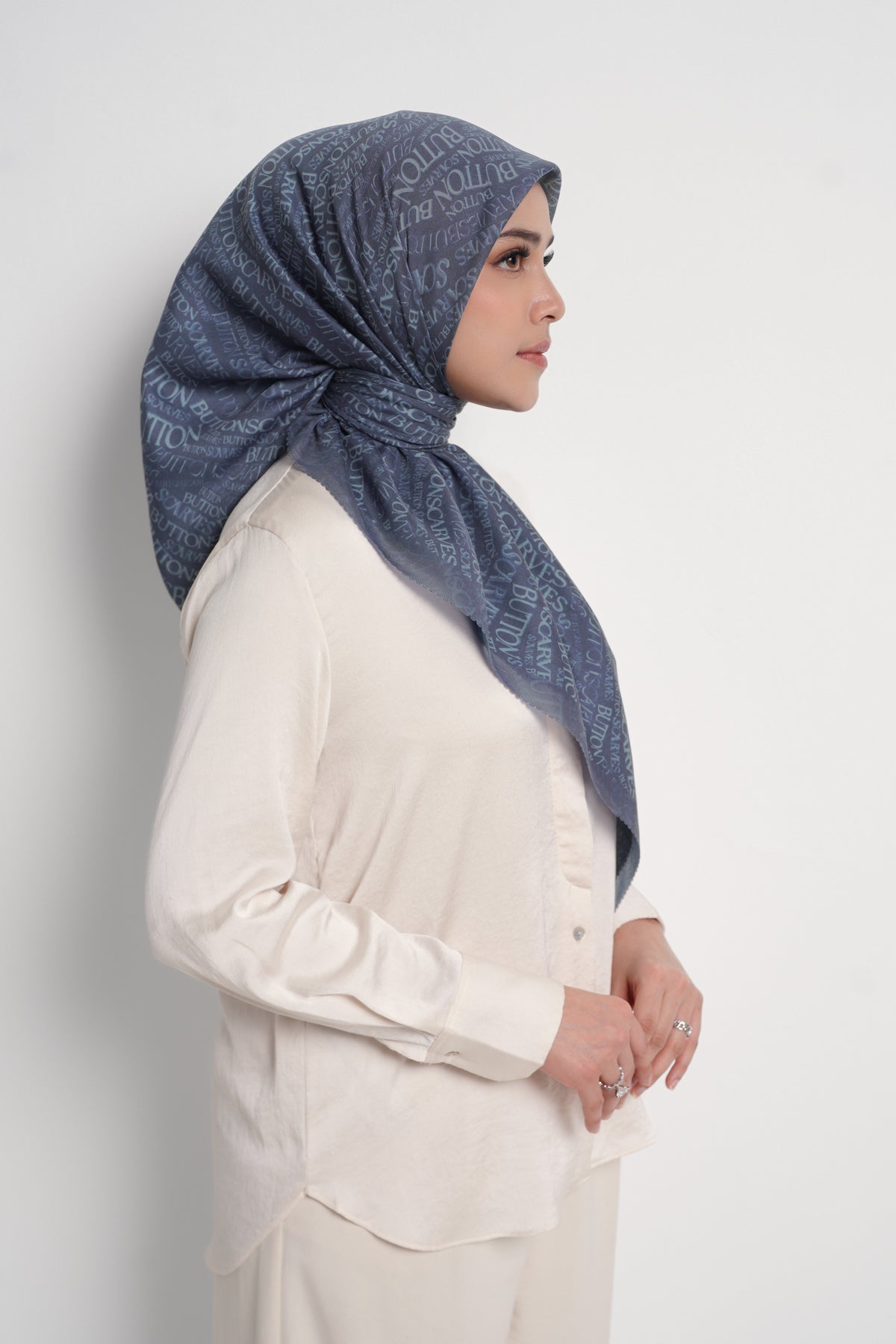 Waves Monogram Square - Dark Blue