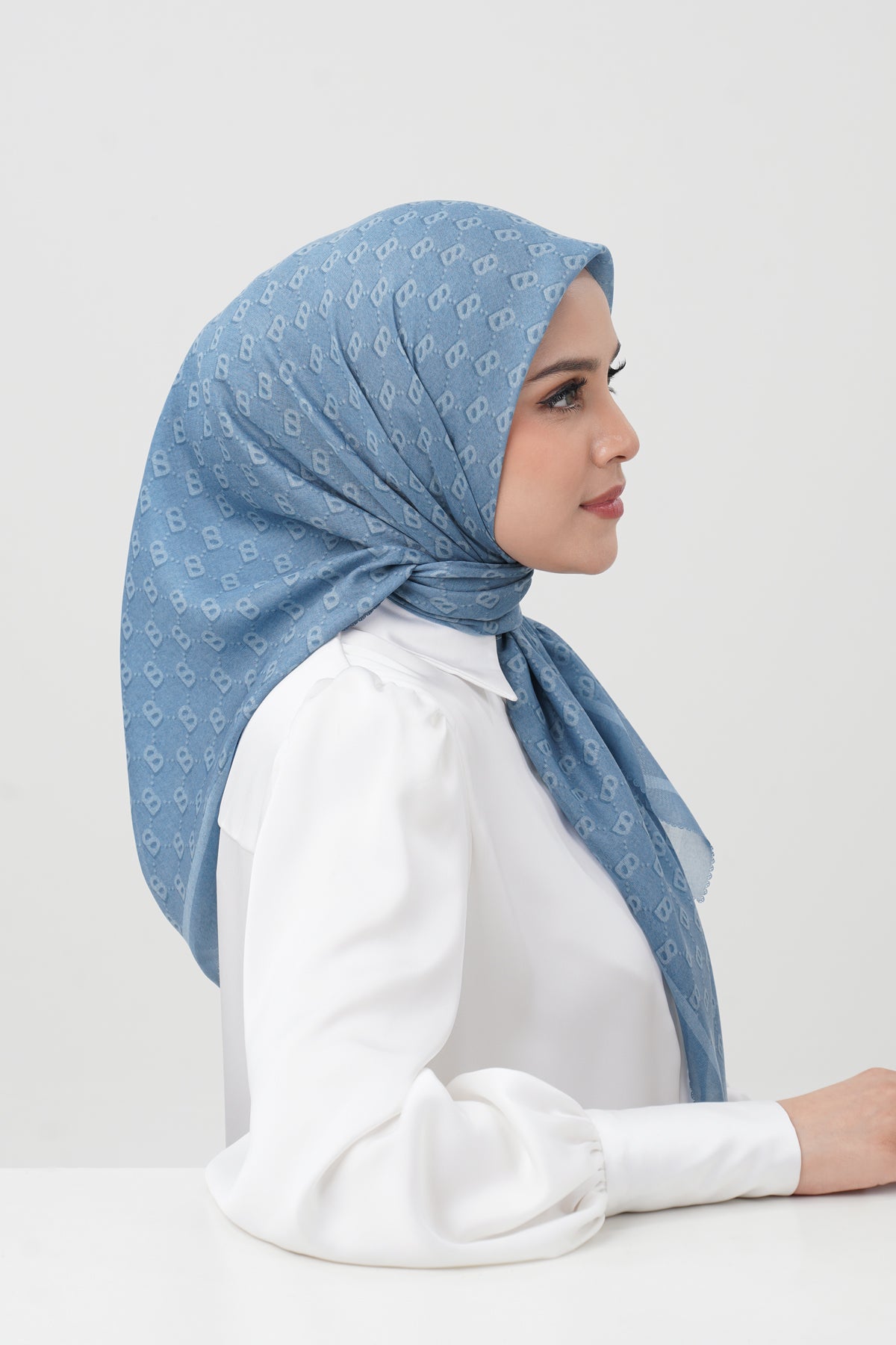 Beverly Square - Carolina Blue