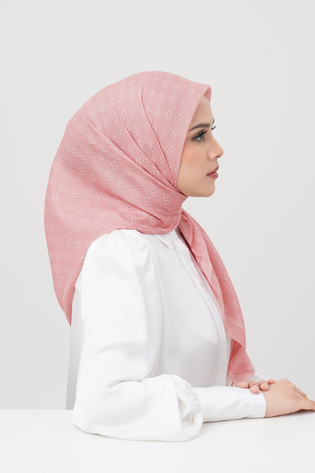 Beverly Square - Rose