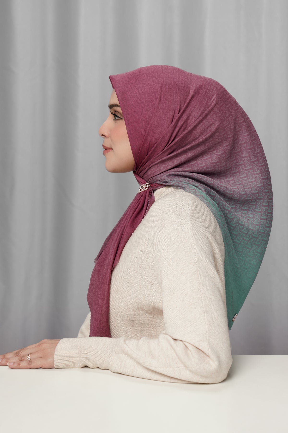 Bimu Horizon Satin Square - Vela