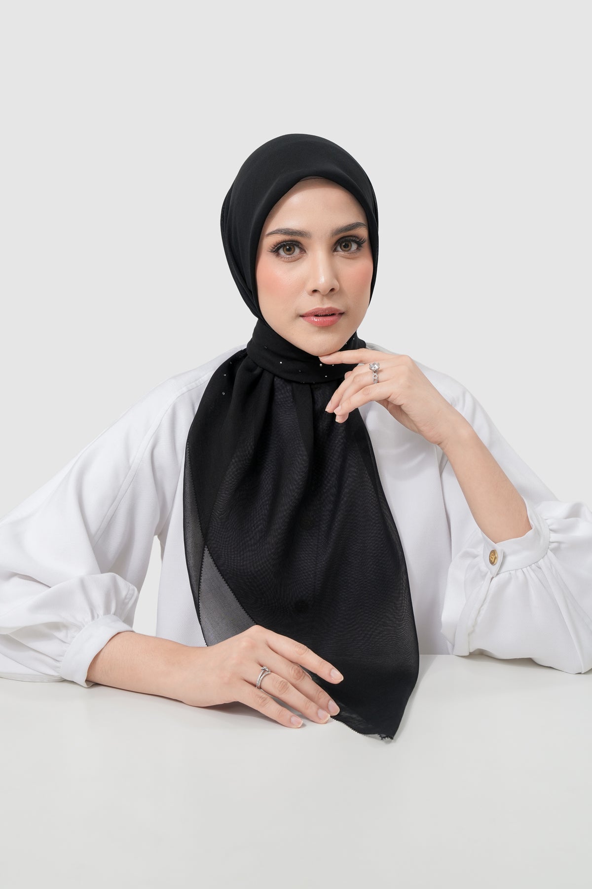 Everyday Glam Scarf - Black