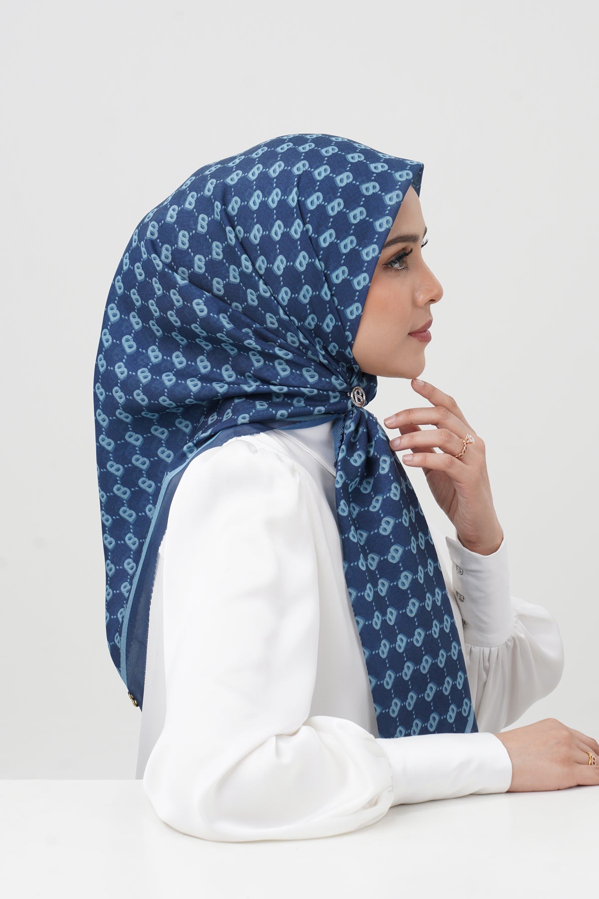 Beverly Square - Ocean