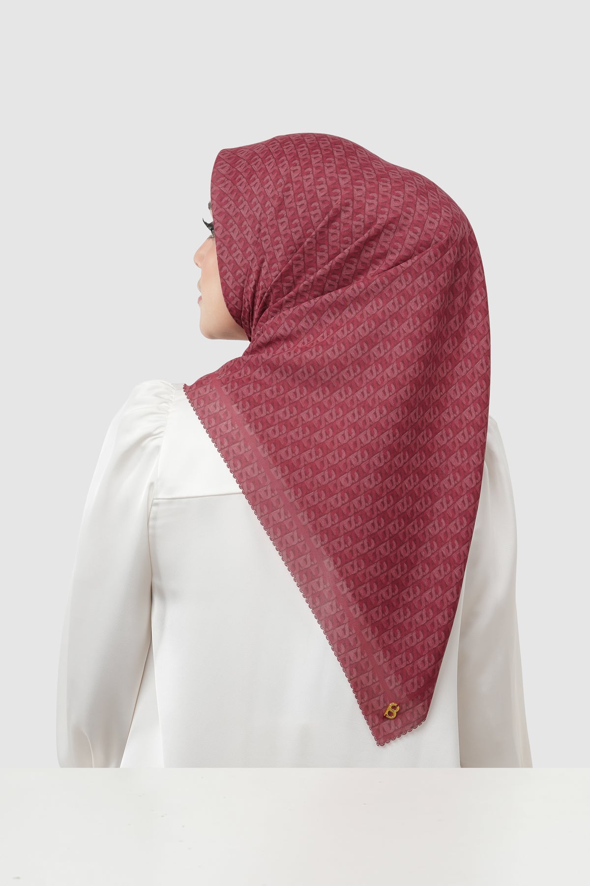 Interlock Voile Square - Cherry