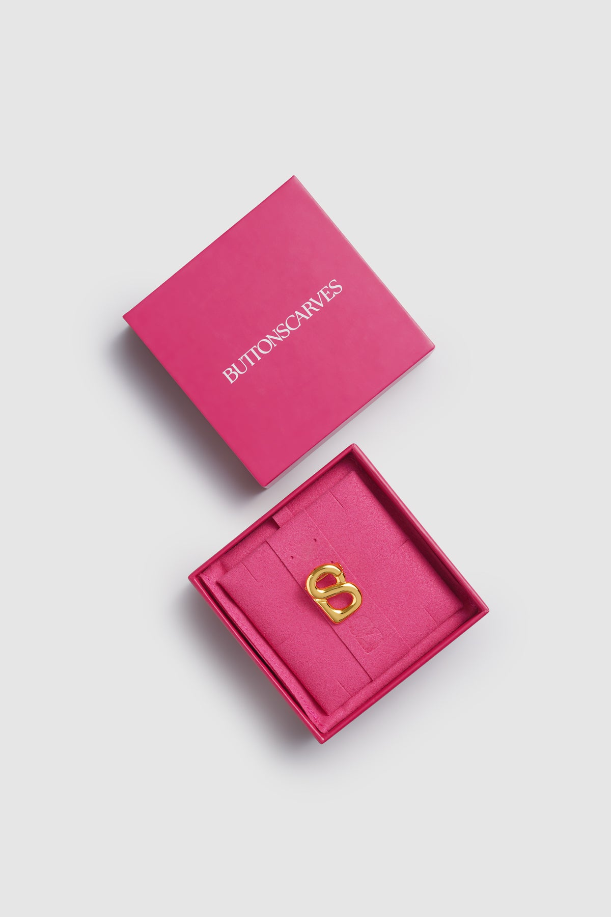 Petite Signature Everyday Brooch - Gold