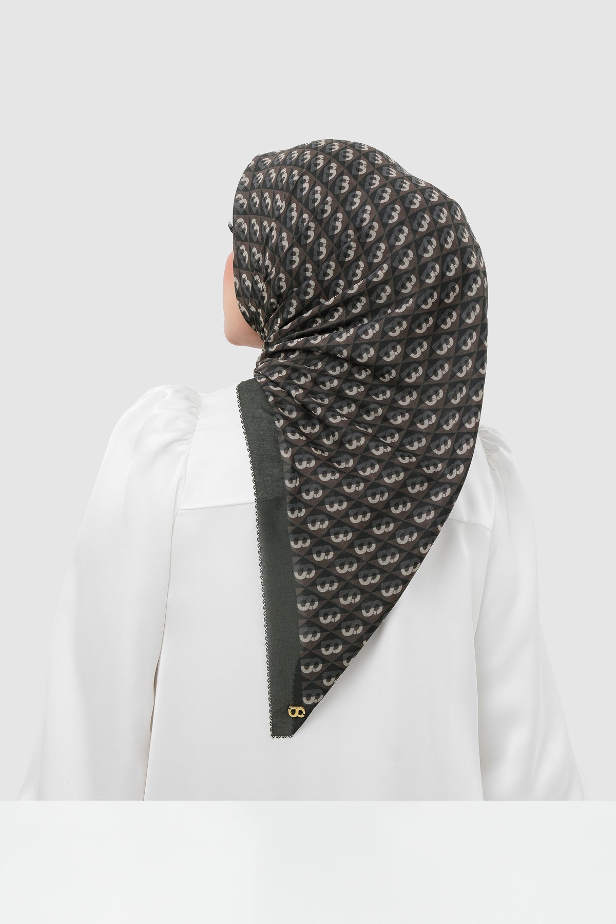 Prism Voile Square - Raisin