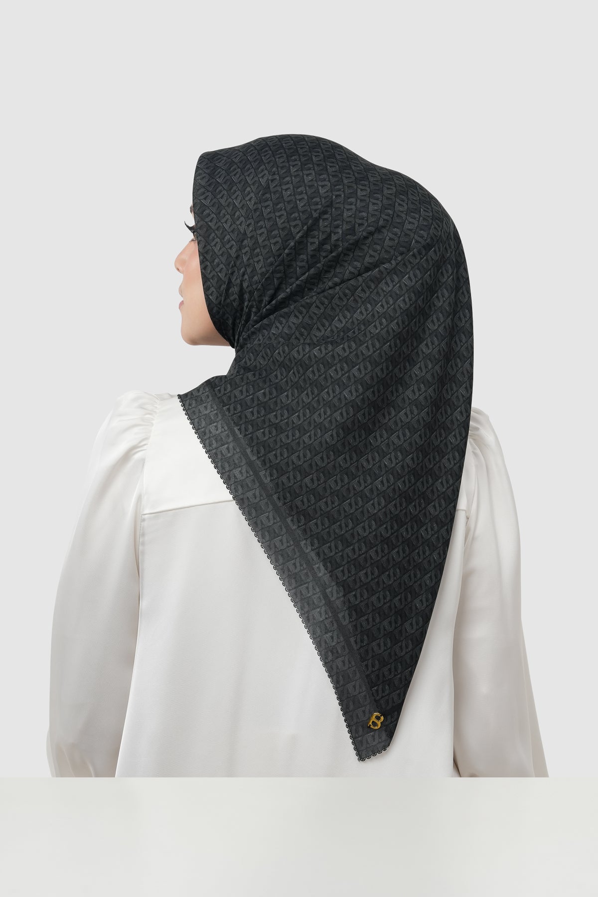 Interlock Voile Square - Obsidian