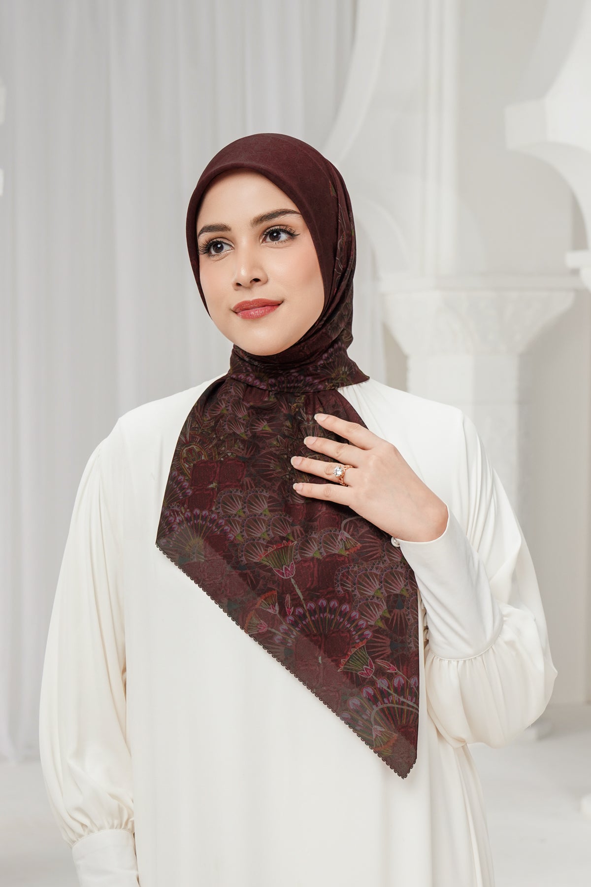 Egypt Satin Square - Carmine