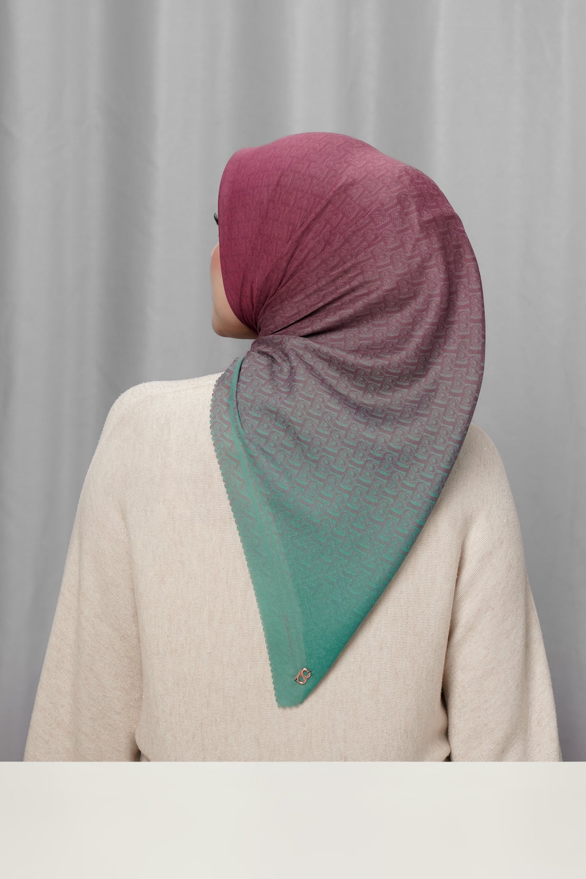 Bimu Horizon Satin Square - Vela