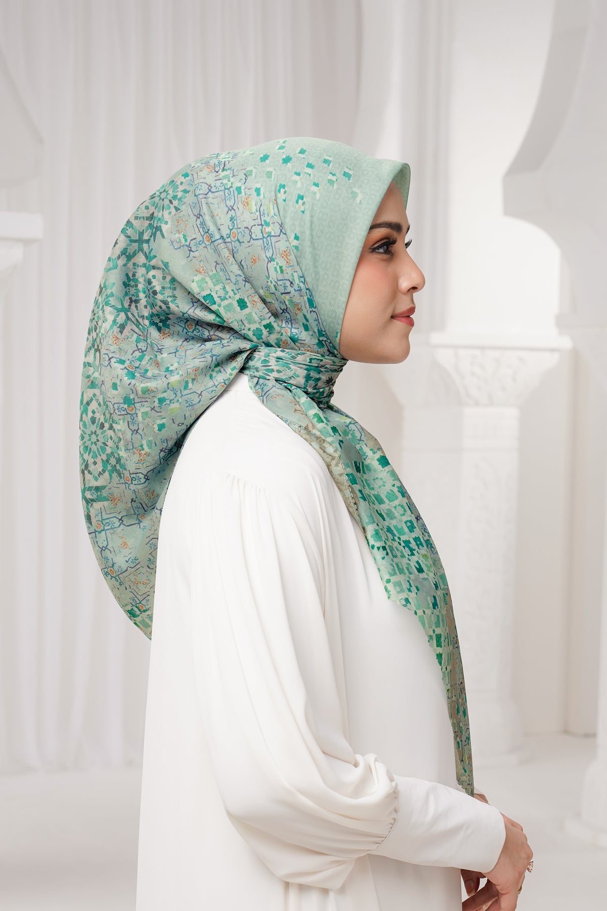 Moroccan Voile Square - Jewel