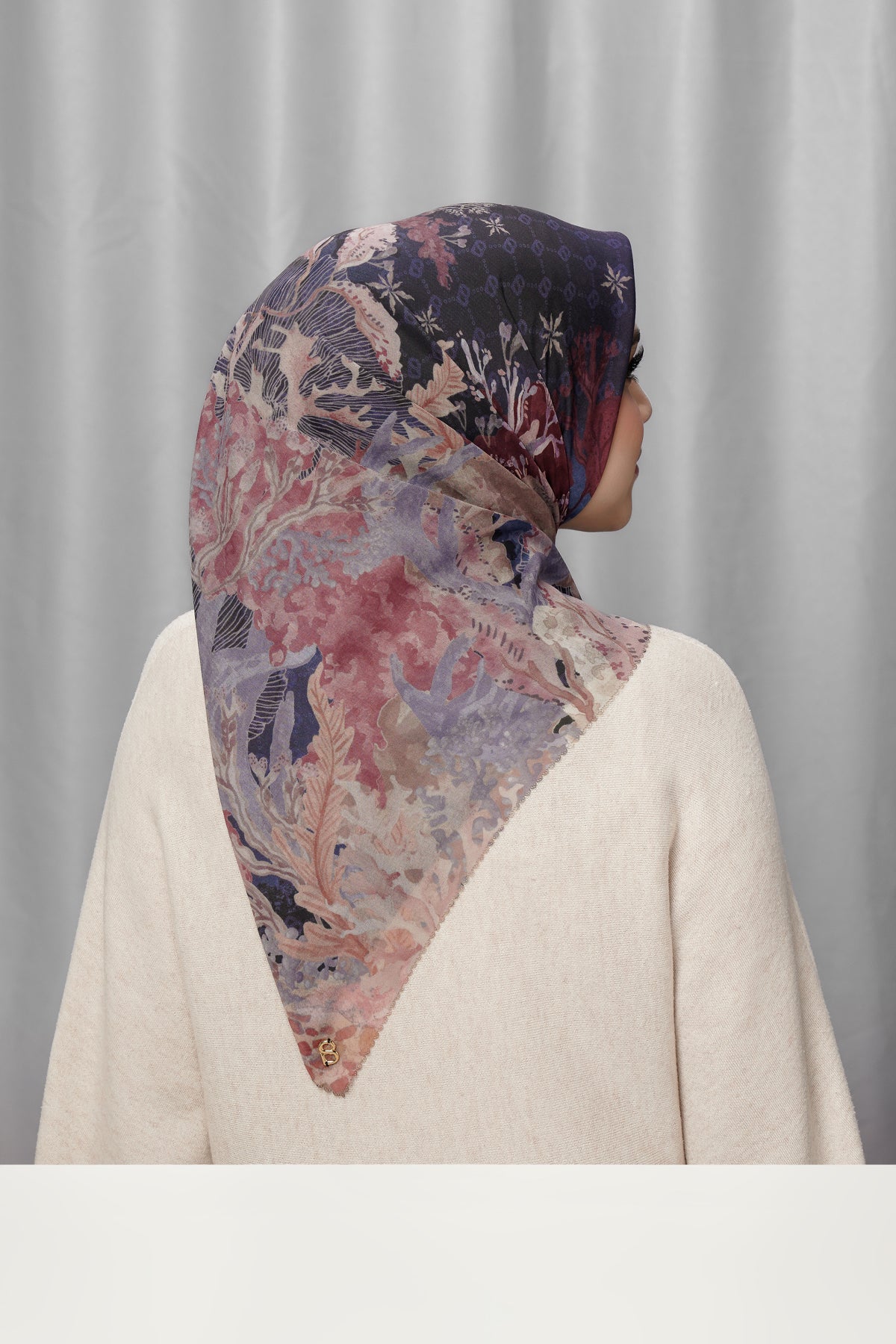 Under The Sea Voile Square - Deep Sea