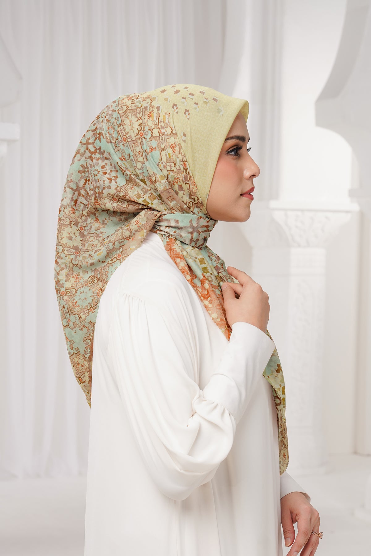 Moroccan Satin Square - Butter