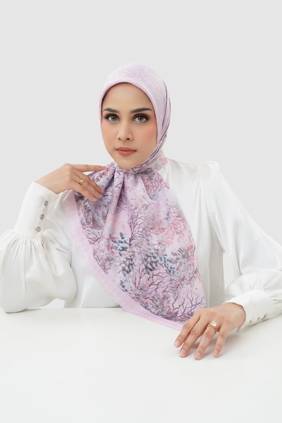 Holiday 3 Voile Square - Snowdrift Pink