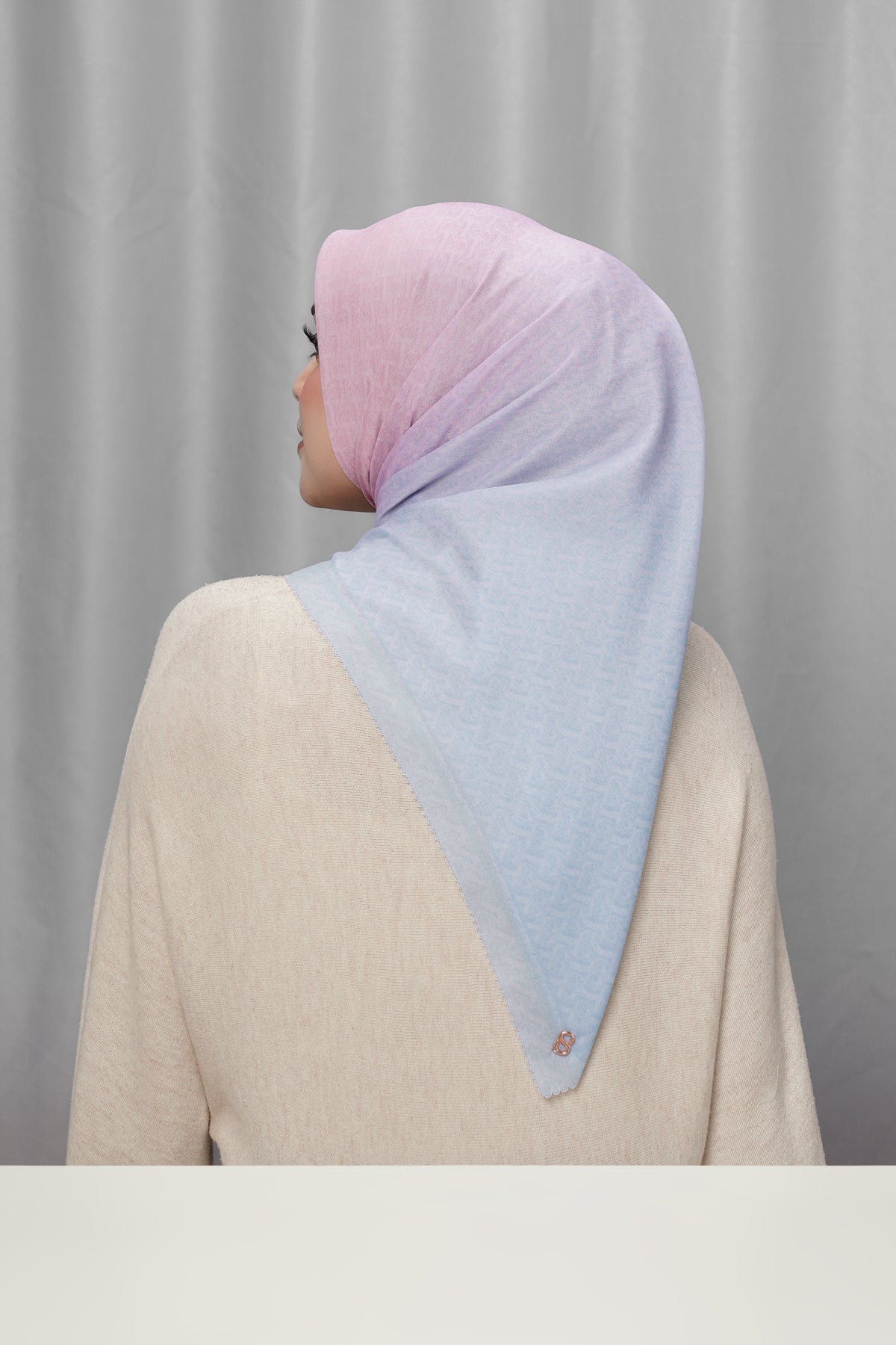 Bimu Horizon Satin Square - Rhea