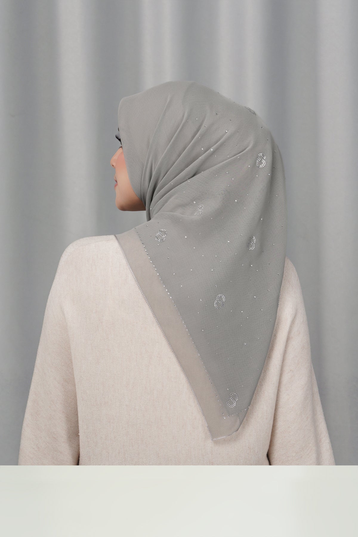 Everyday Glam Scarf - Stone