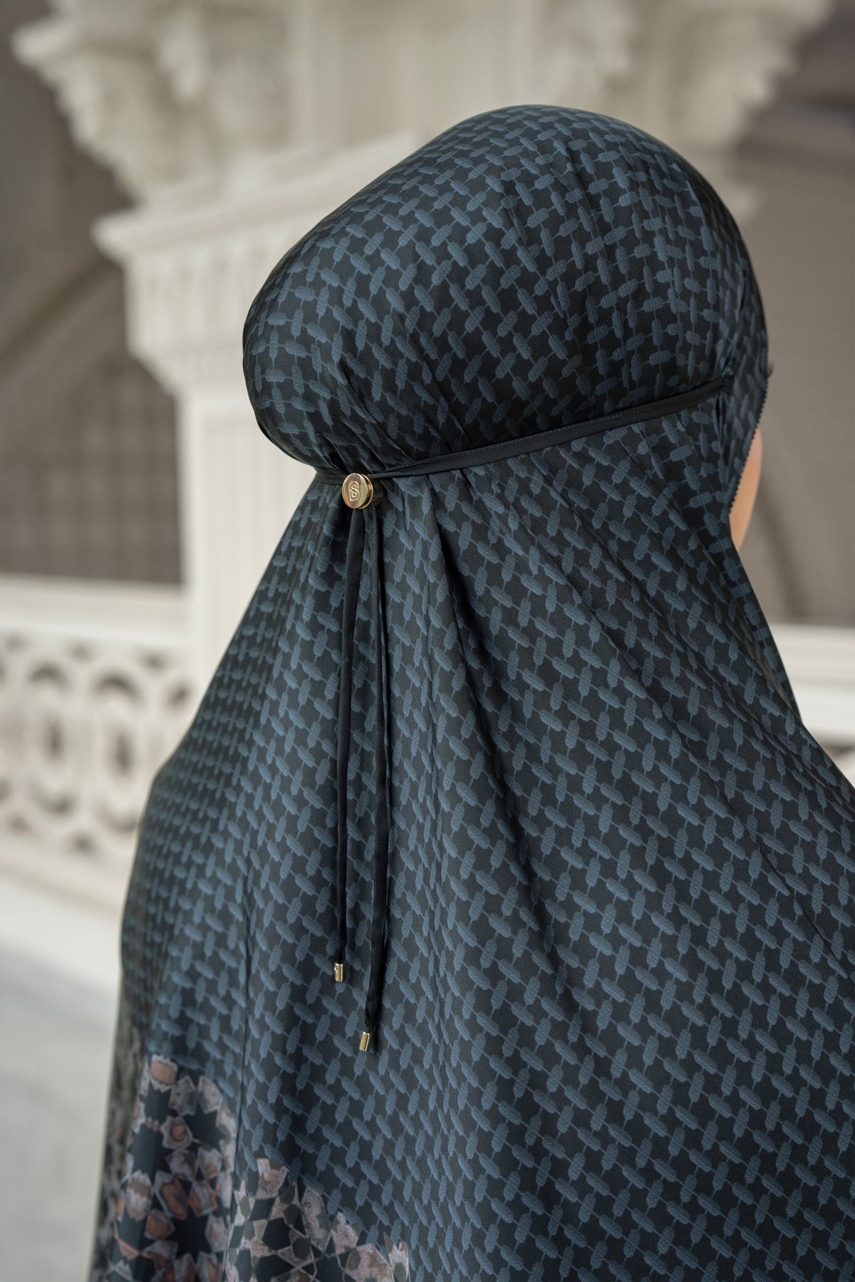 Haramain 2 Prayer Robe - Dates