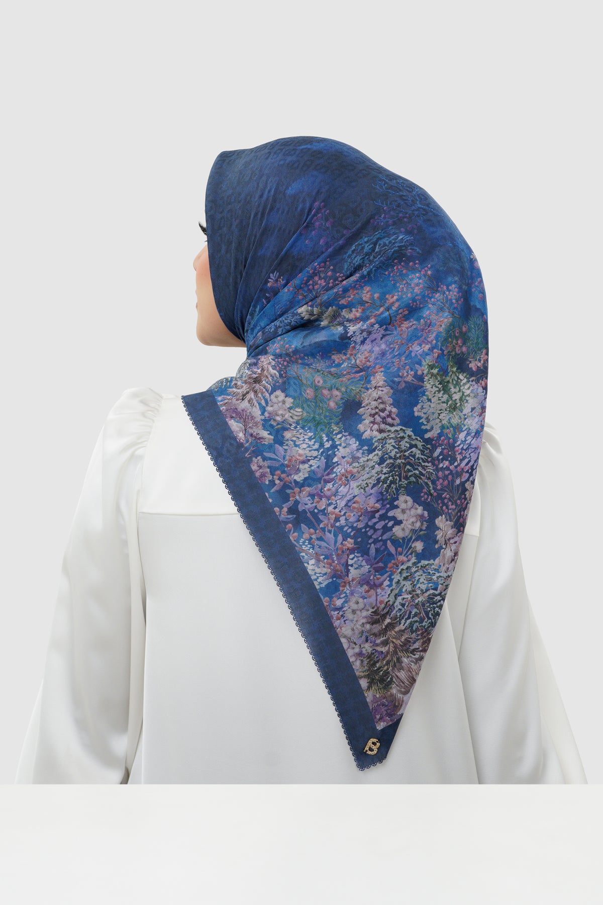 Holiday 3 Voile Square - Sapphire Blue