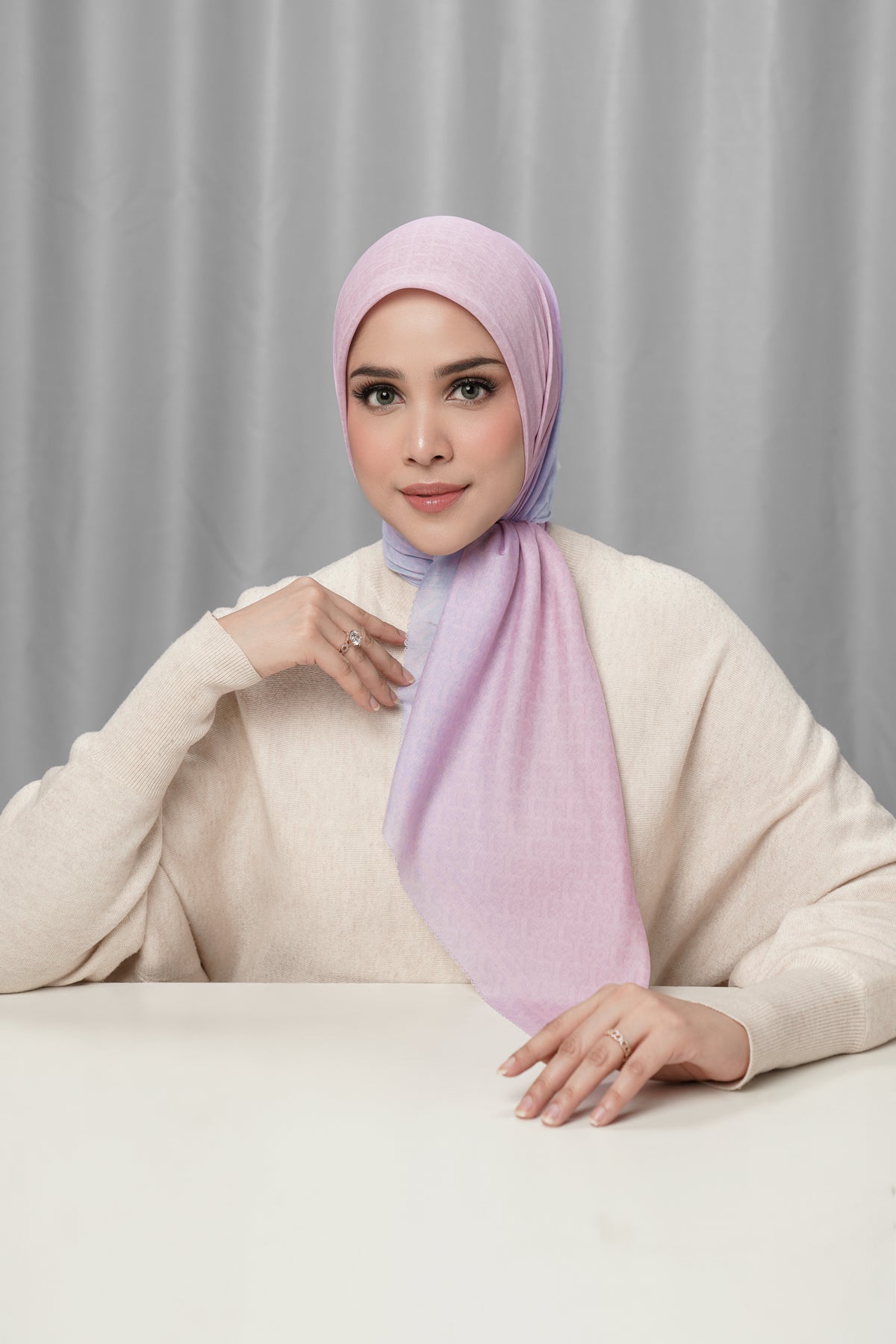 Bimu Horizon Square - Rhea
