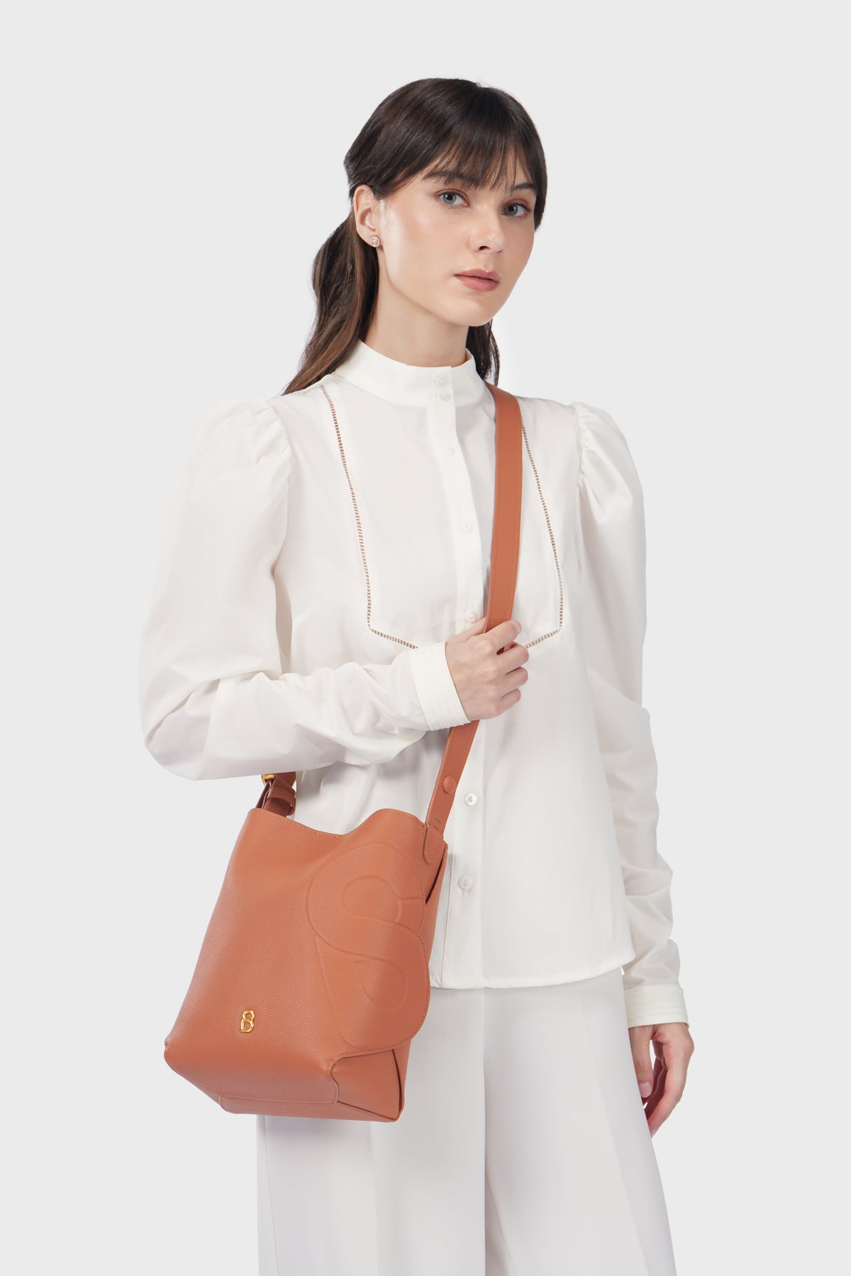 Aria Bucket Bag - Caramel