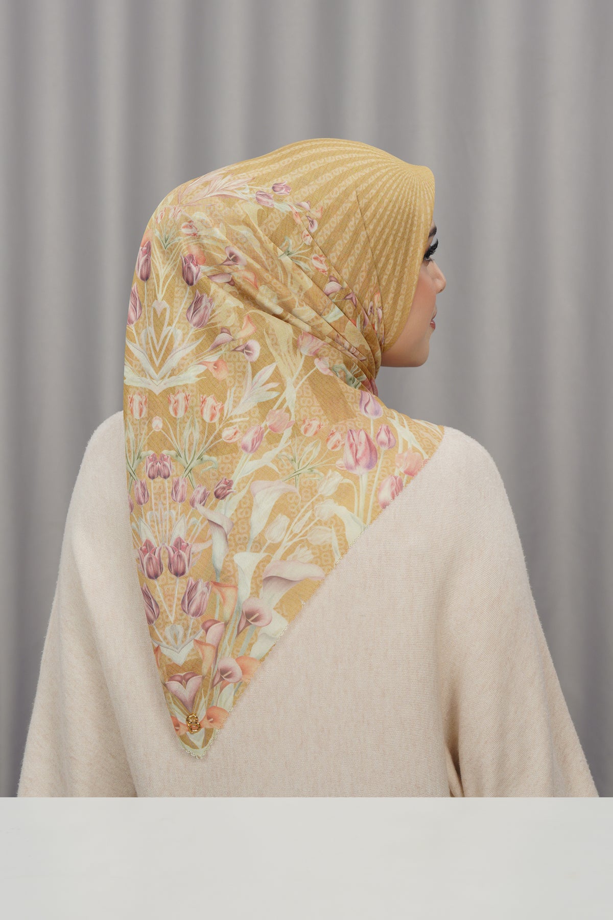 Tulip Voile Square - Honey