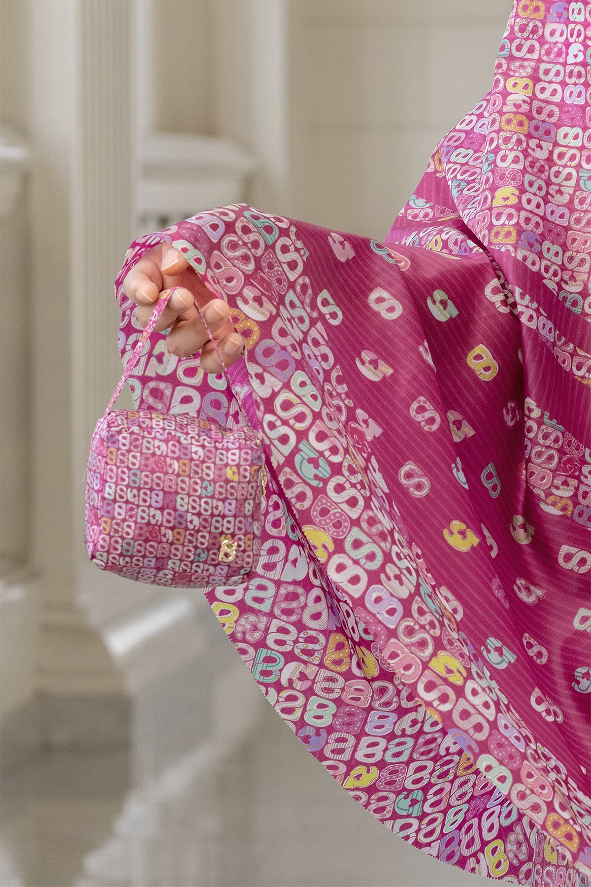 Nagita Capsule Prayer Robe - Fuchsia Rose
