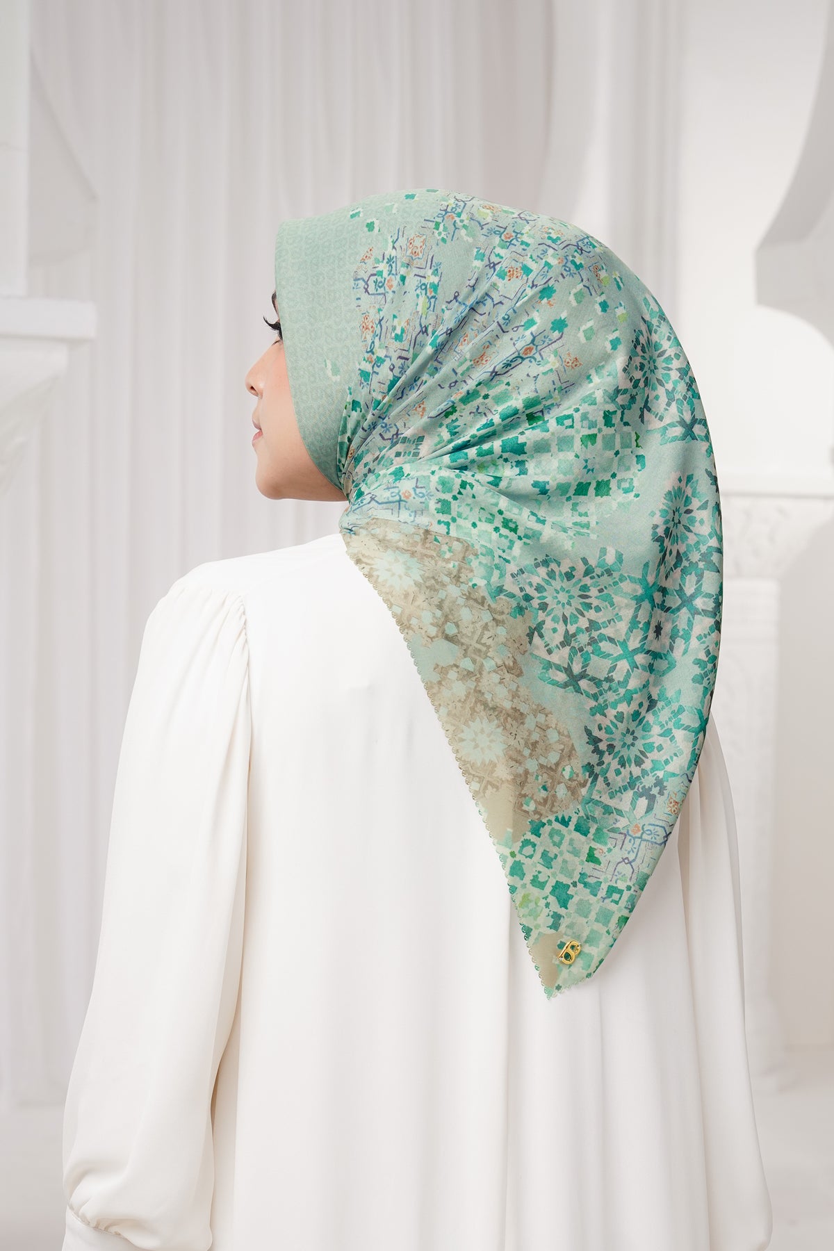 Moroccan Voile Square - Jewel
