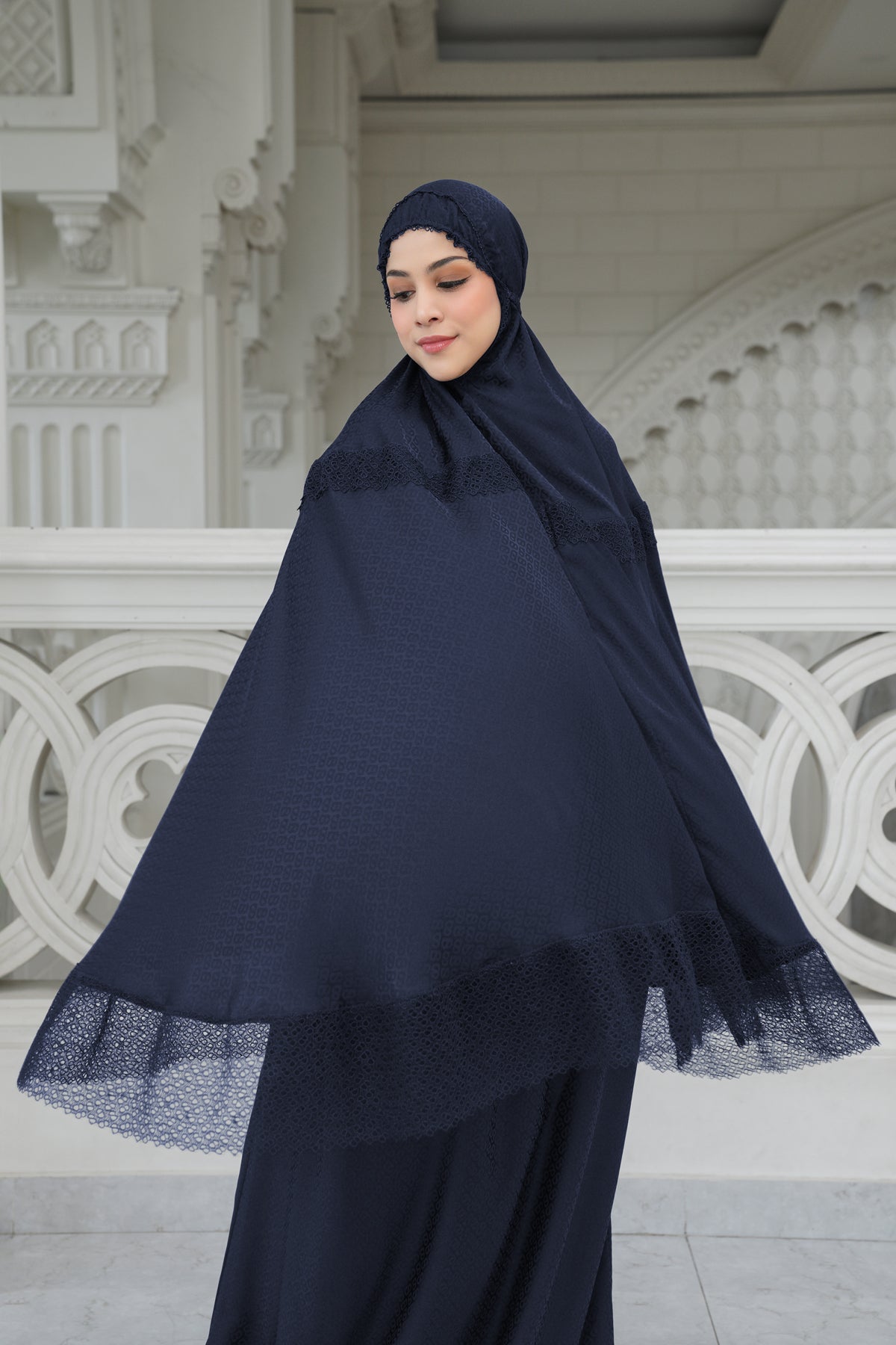 Safa Prayer Robe - Navy
