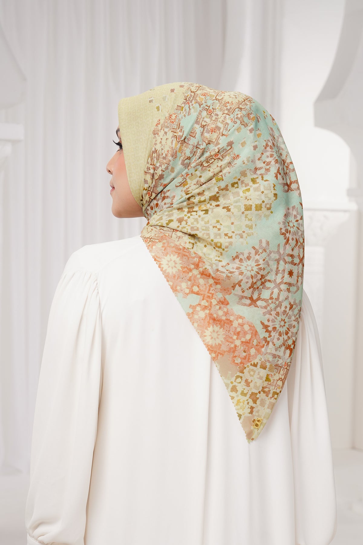 Moroccan Satin Square - Butter