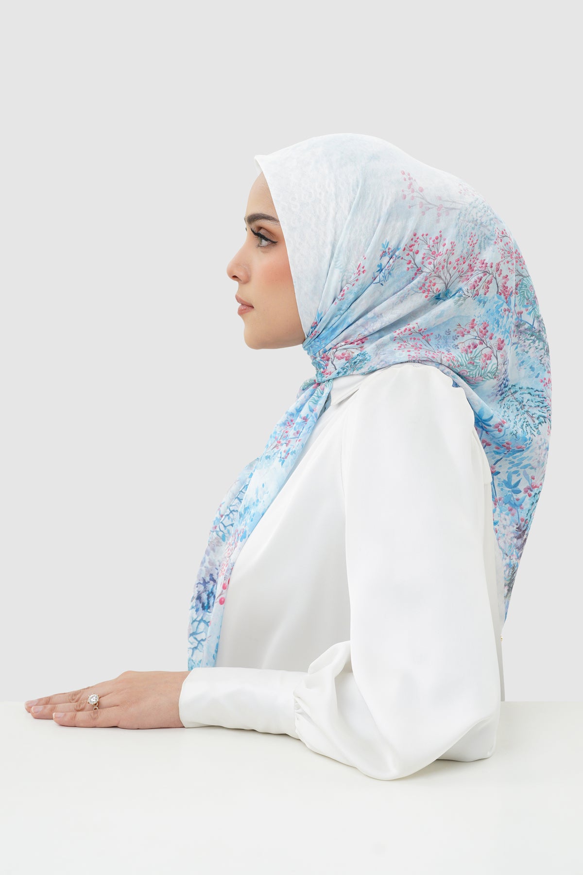 Holiday 3 Voile Square - Glacier