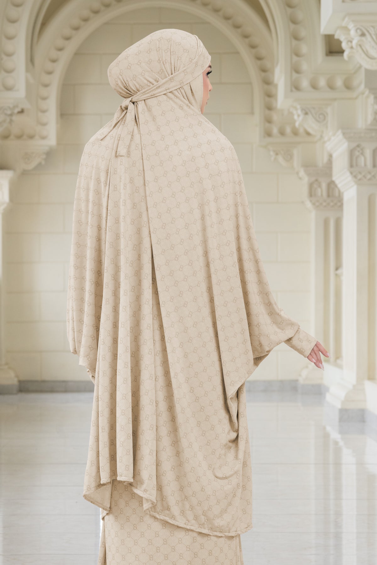 Beverly Prayer Robe - Cream