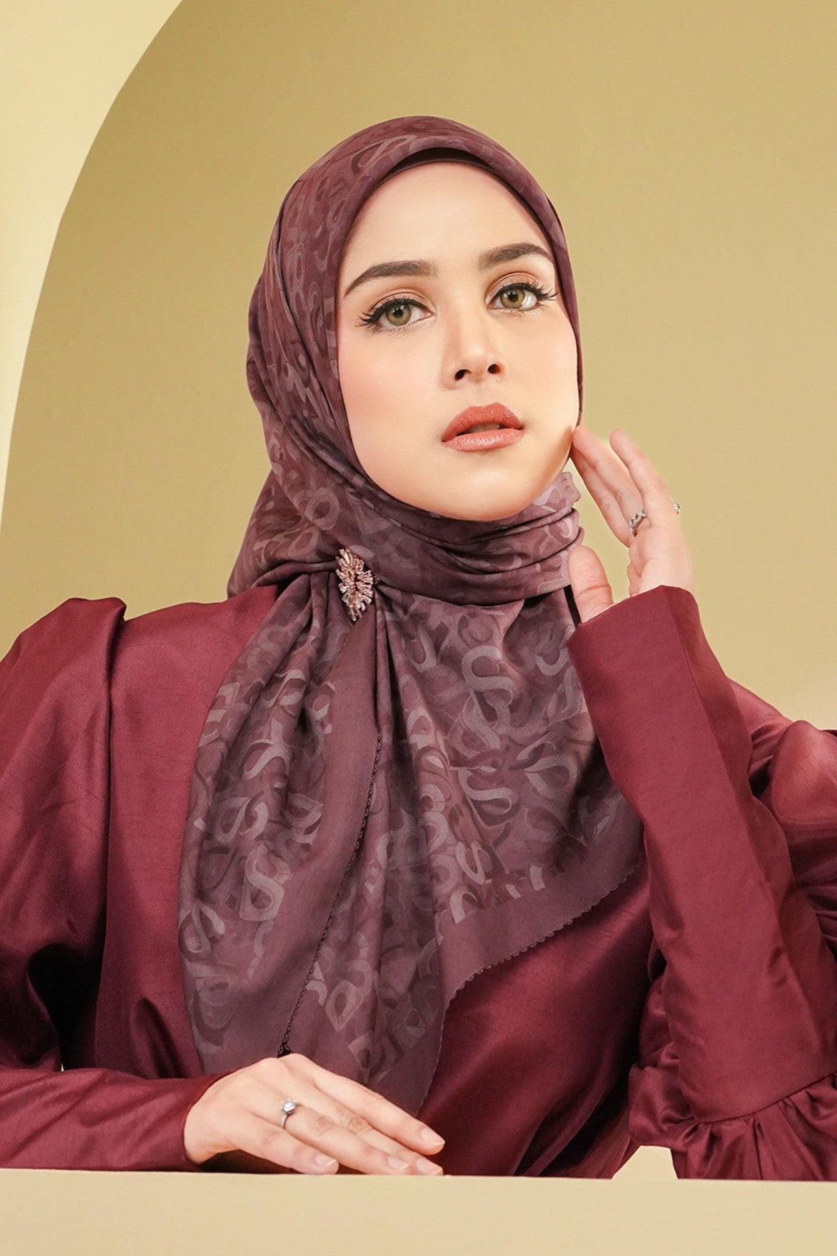 Samla Voile Square Apple Butter Buttonscarves Malaysia Samla voile square apple butter buttonscarves malaysia