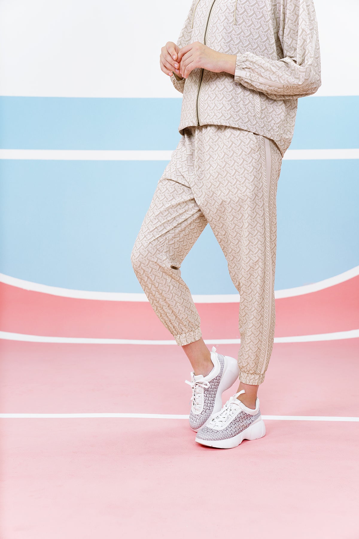 Athleisure Air Jogger - Beige