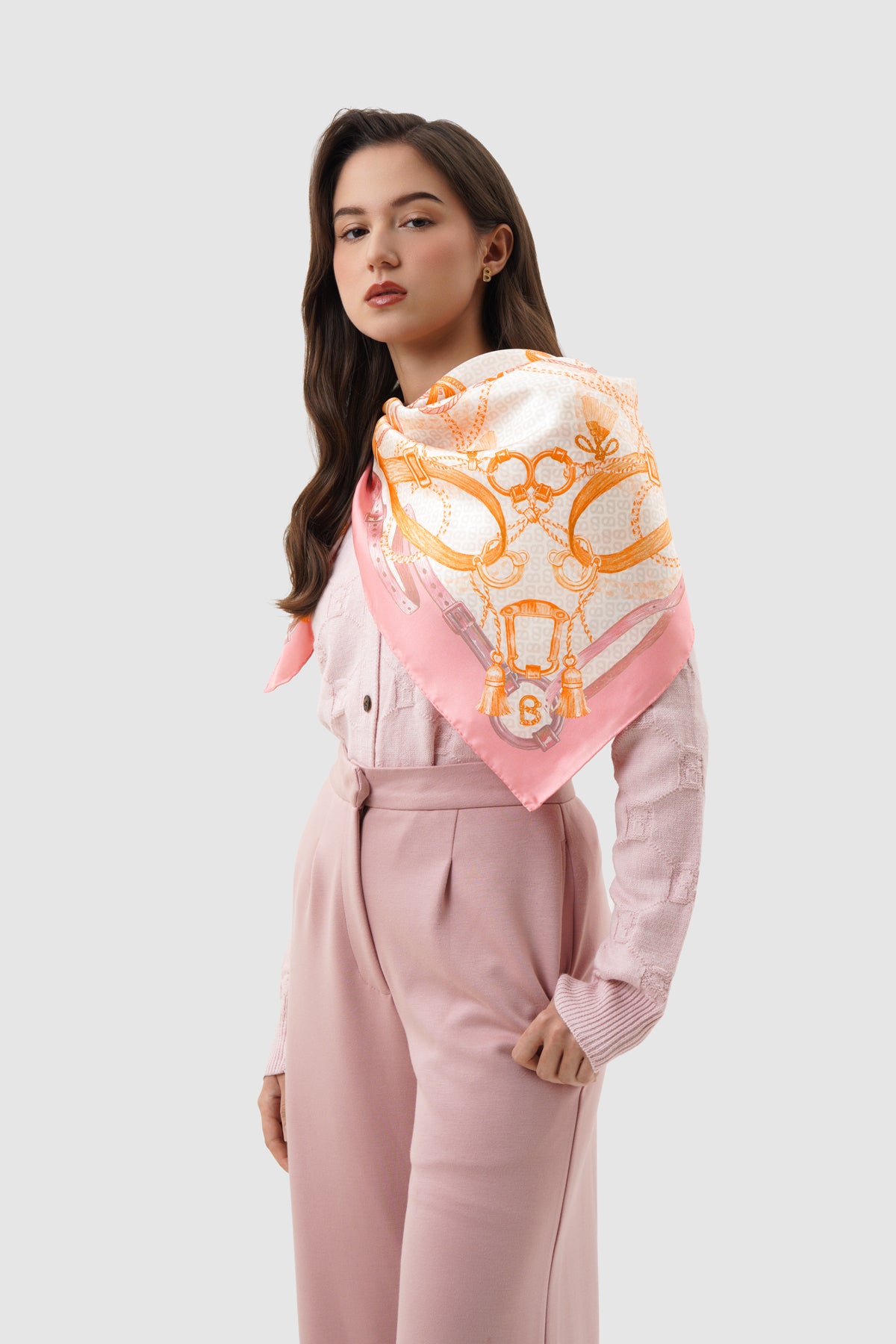 Alexandra Voile Square - Chantilly