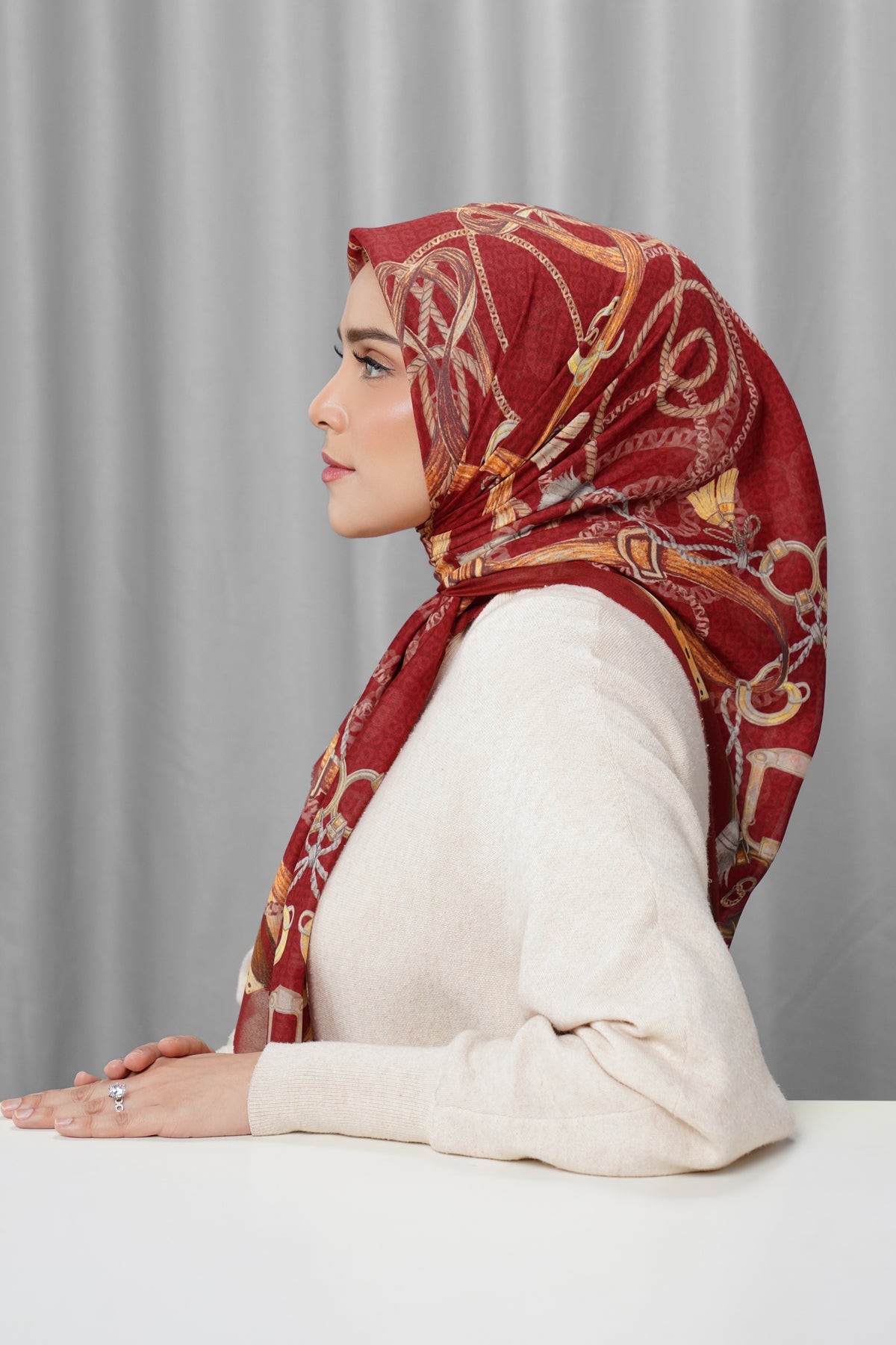 Alexandra Voile Square - Crimson