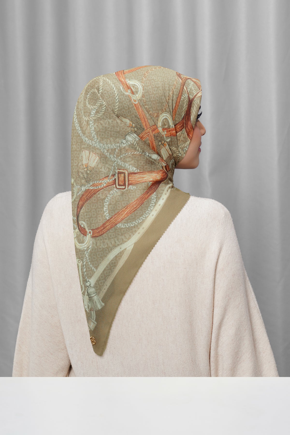 Alexandra Silk Jacquard Square - Tapestry
