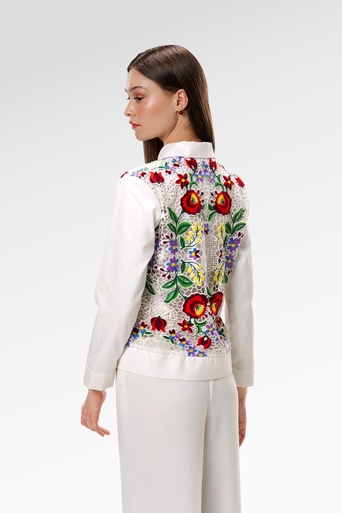 Amara Lace Shirt - White Bloom