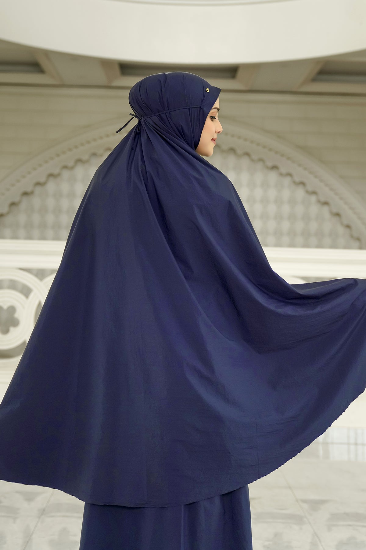 Capsule Prayer Robe - Navy