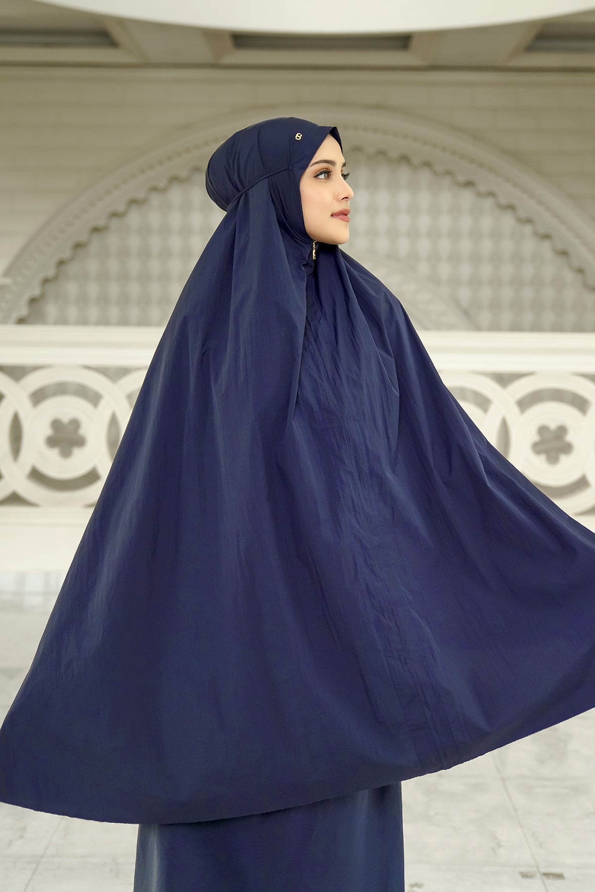 Capsule Prayer Robe - Navy