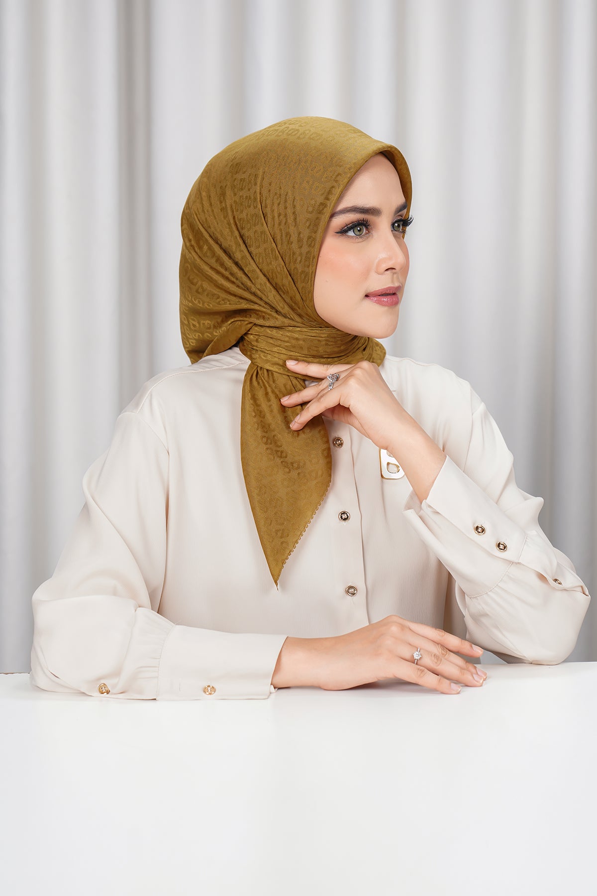 Everyday Tapis Embossed 2.0 - Cumin (W)