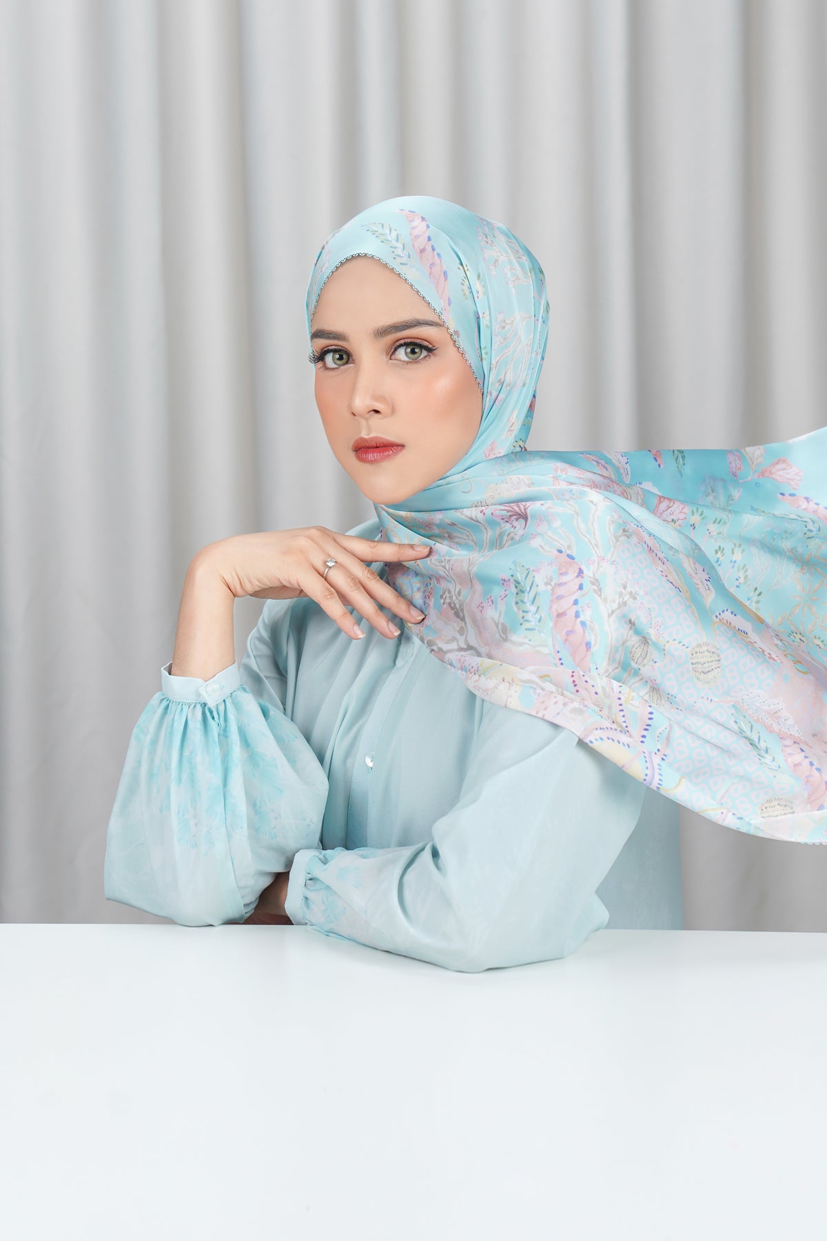 Misool Satin Shawl - Lagoon